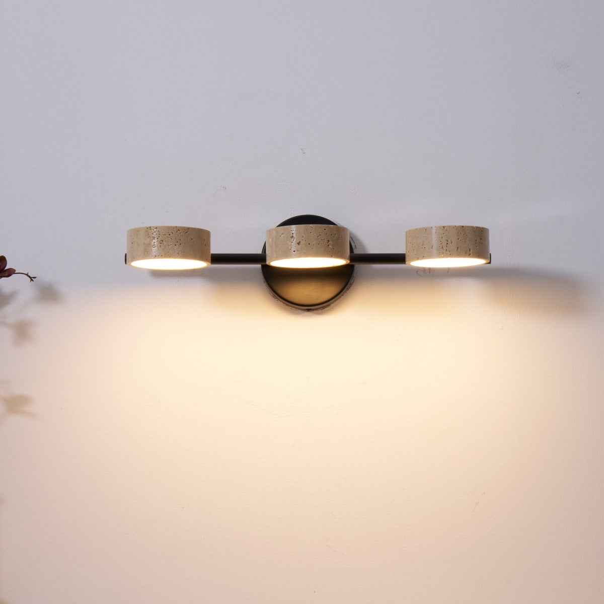 Ceshair meerkoppige travertin wastafelverlichting