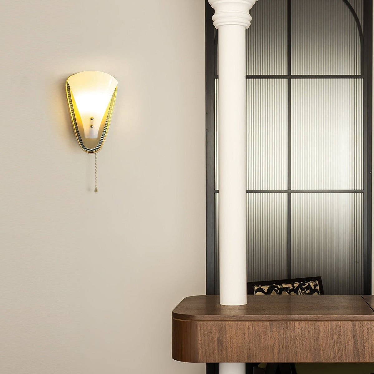 Auremont driehoekige wandlamp