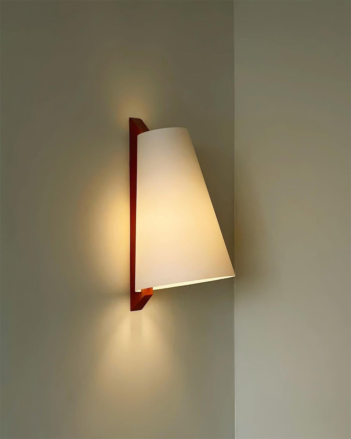 Calirette wandlamp