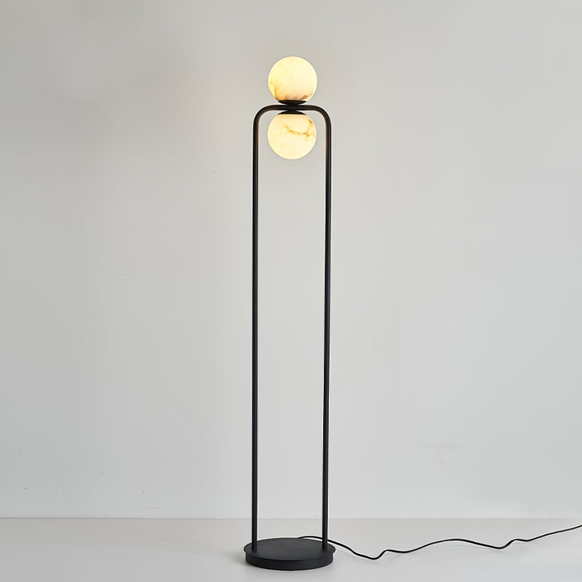 Cirenaine vloerlamp