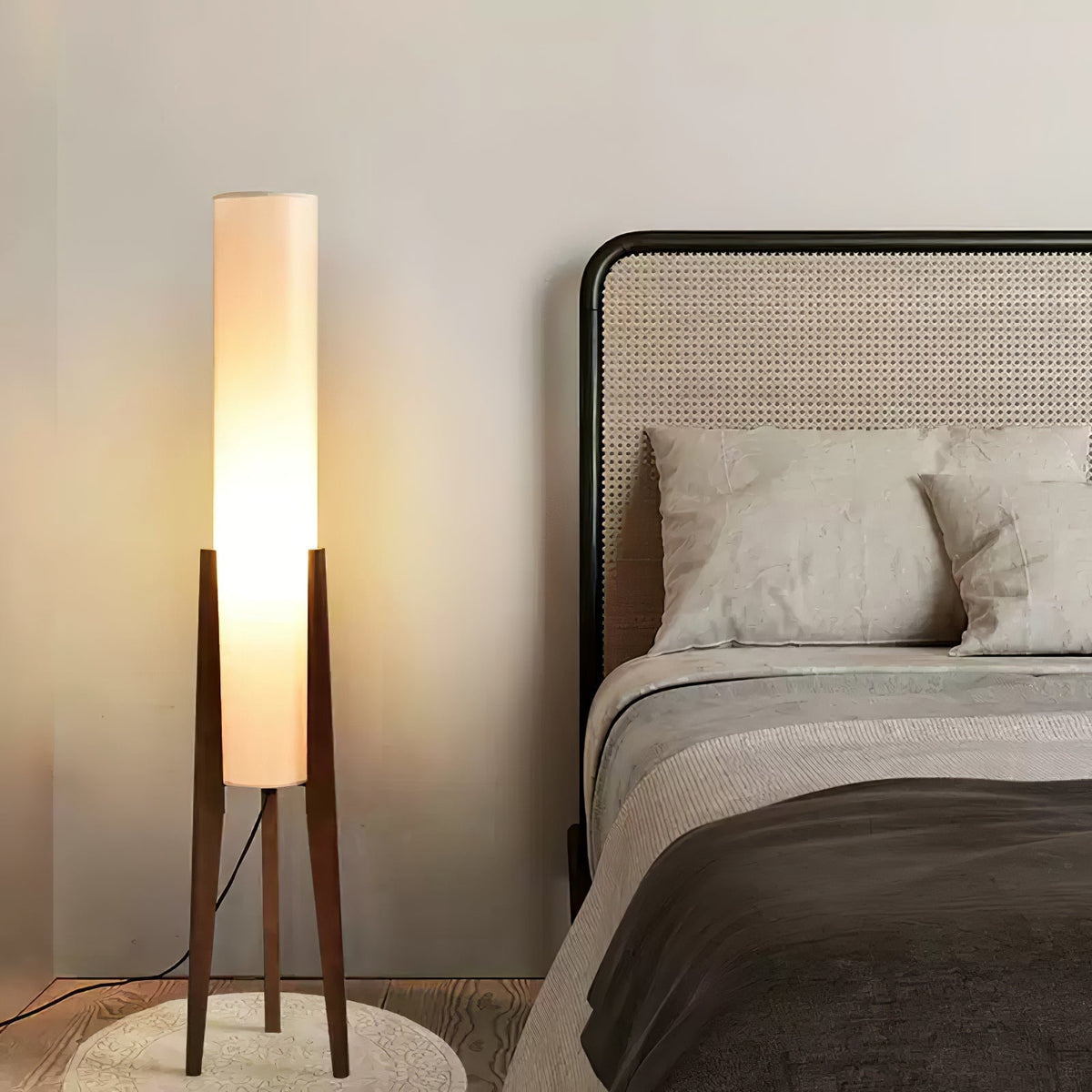 Triluxe moderne vloerlamp met hout en stof