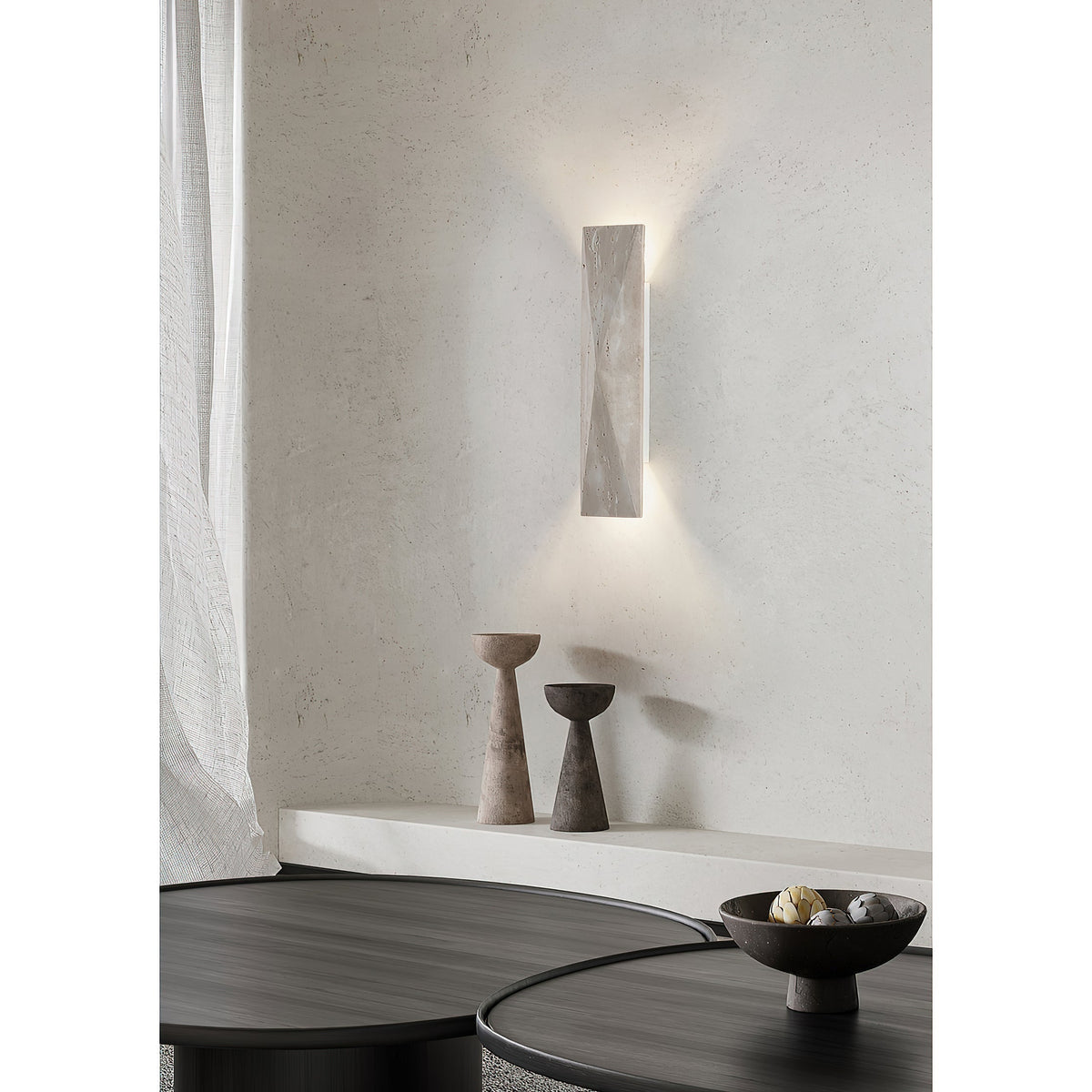 Taveenne travertin wandlamp