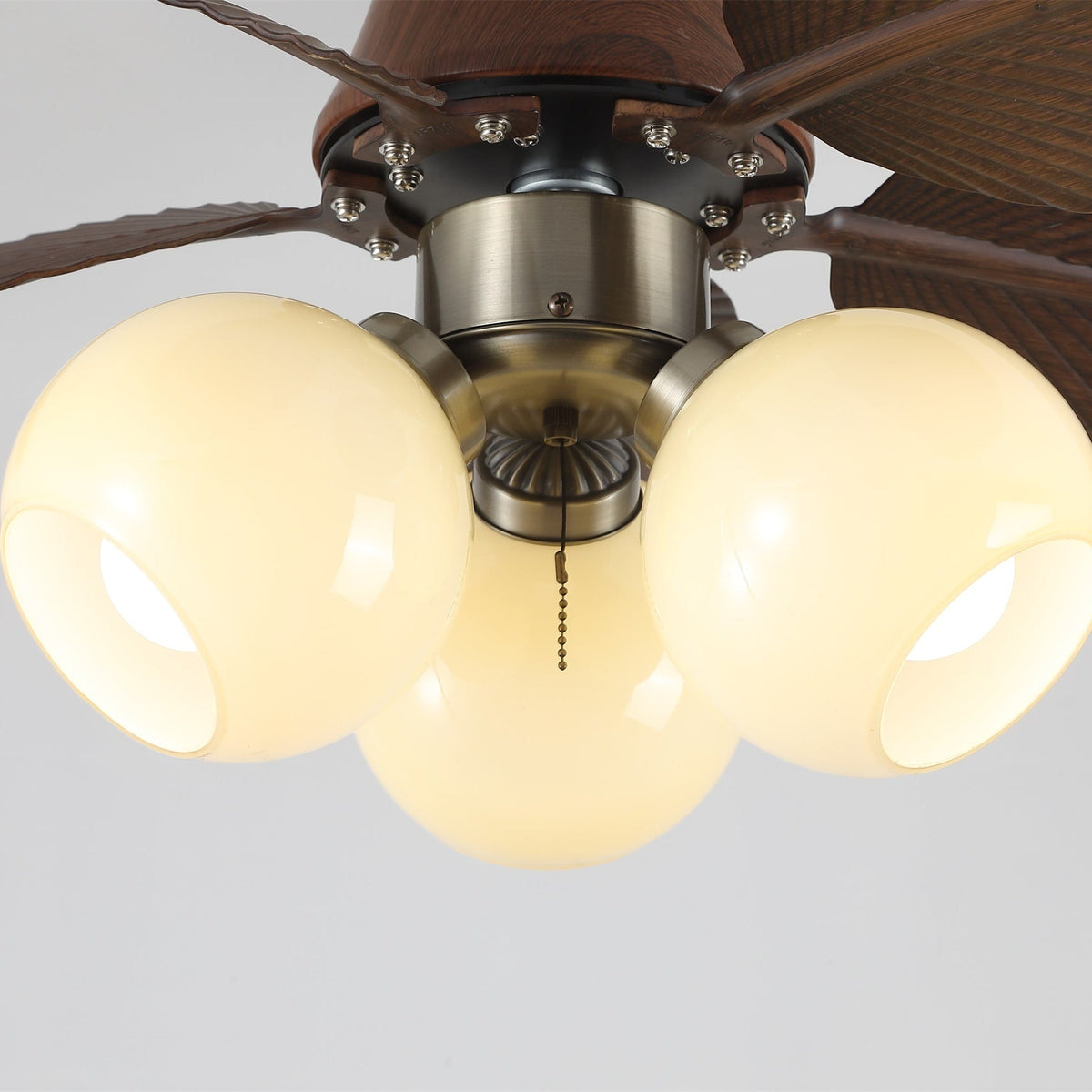 Walden plafondventilator met verlichting in walnootkleur