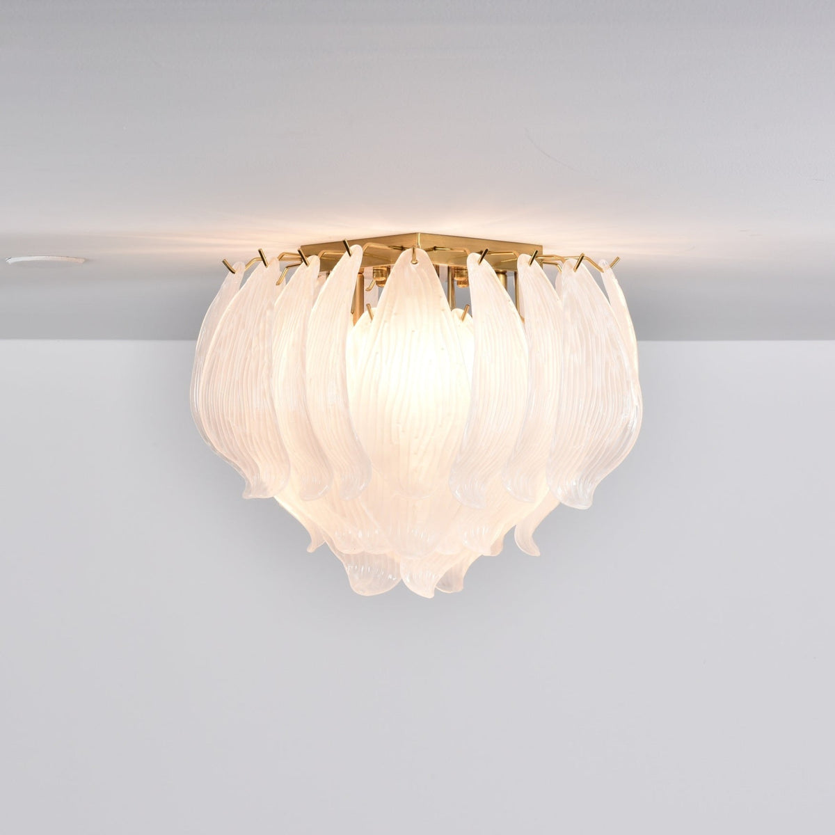 Liorivina plafondlamp Murano bloemblaadjes handgemaakte glas vlakke plafondlamp