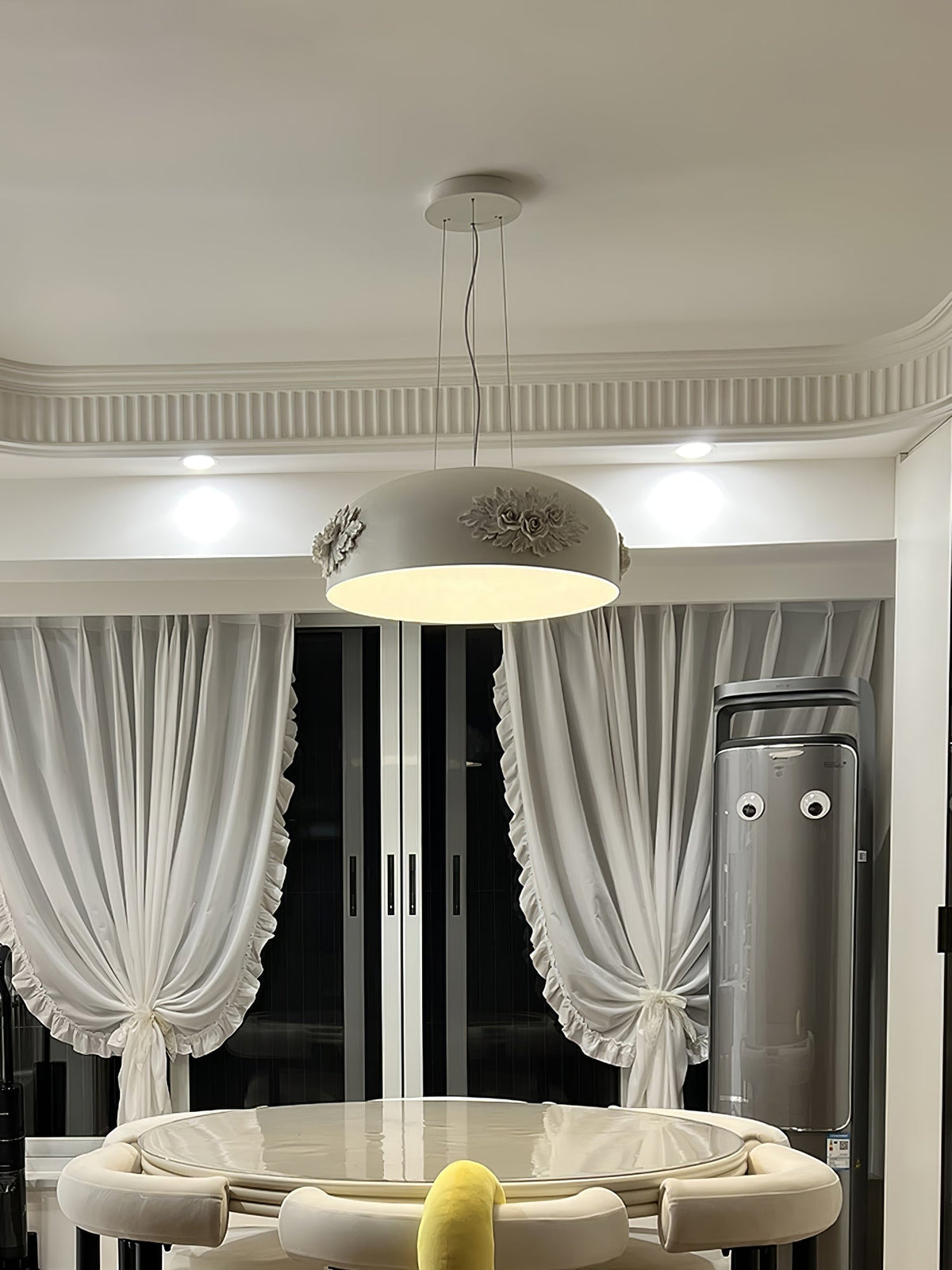 Vilaeos Minimalistische wandlamp van hars