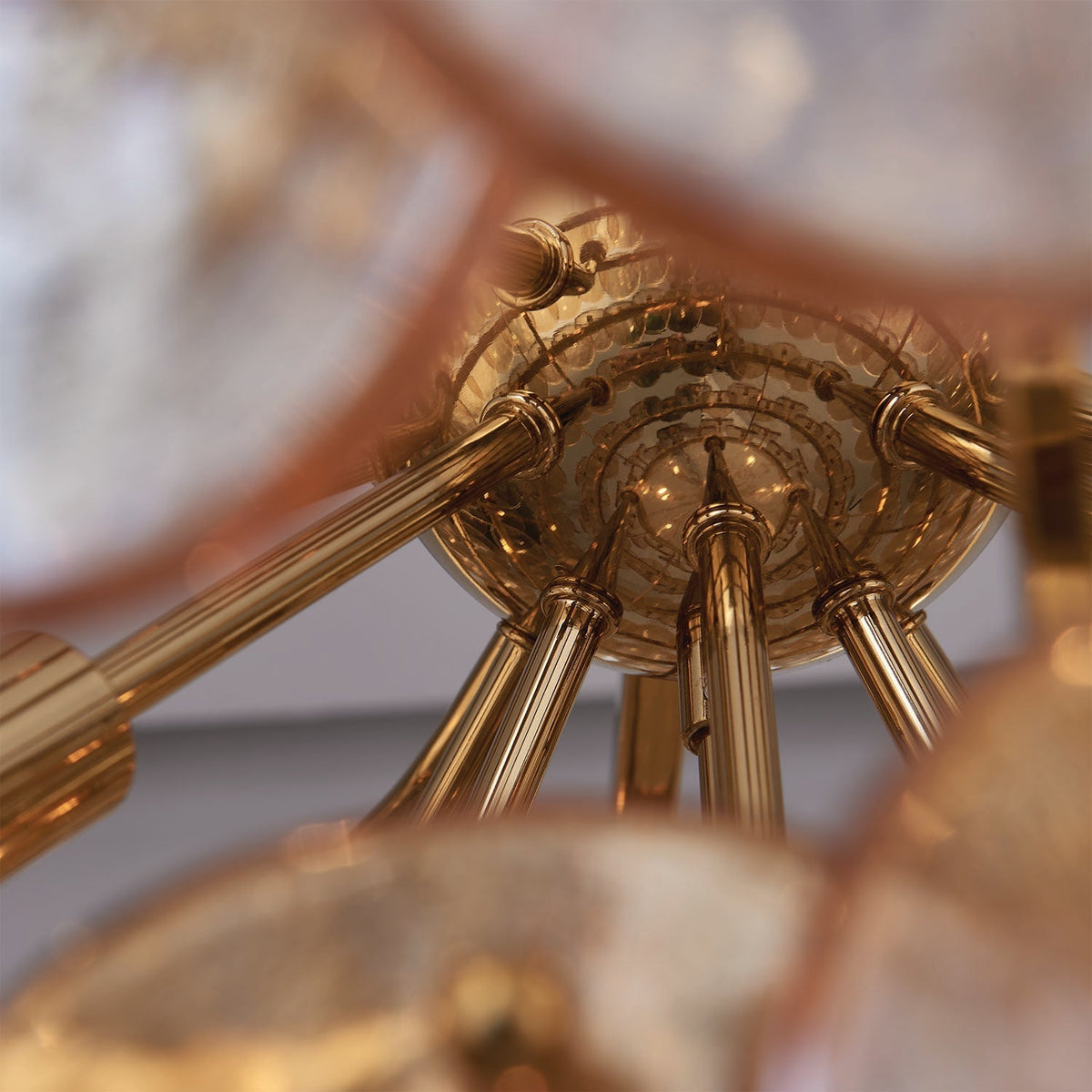 Celalella Kroonluchter Grote Amberkleurige Glazen Schijven Visbult messing