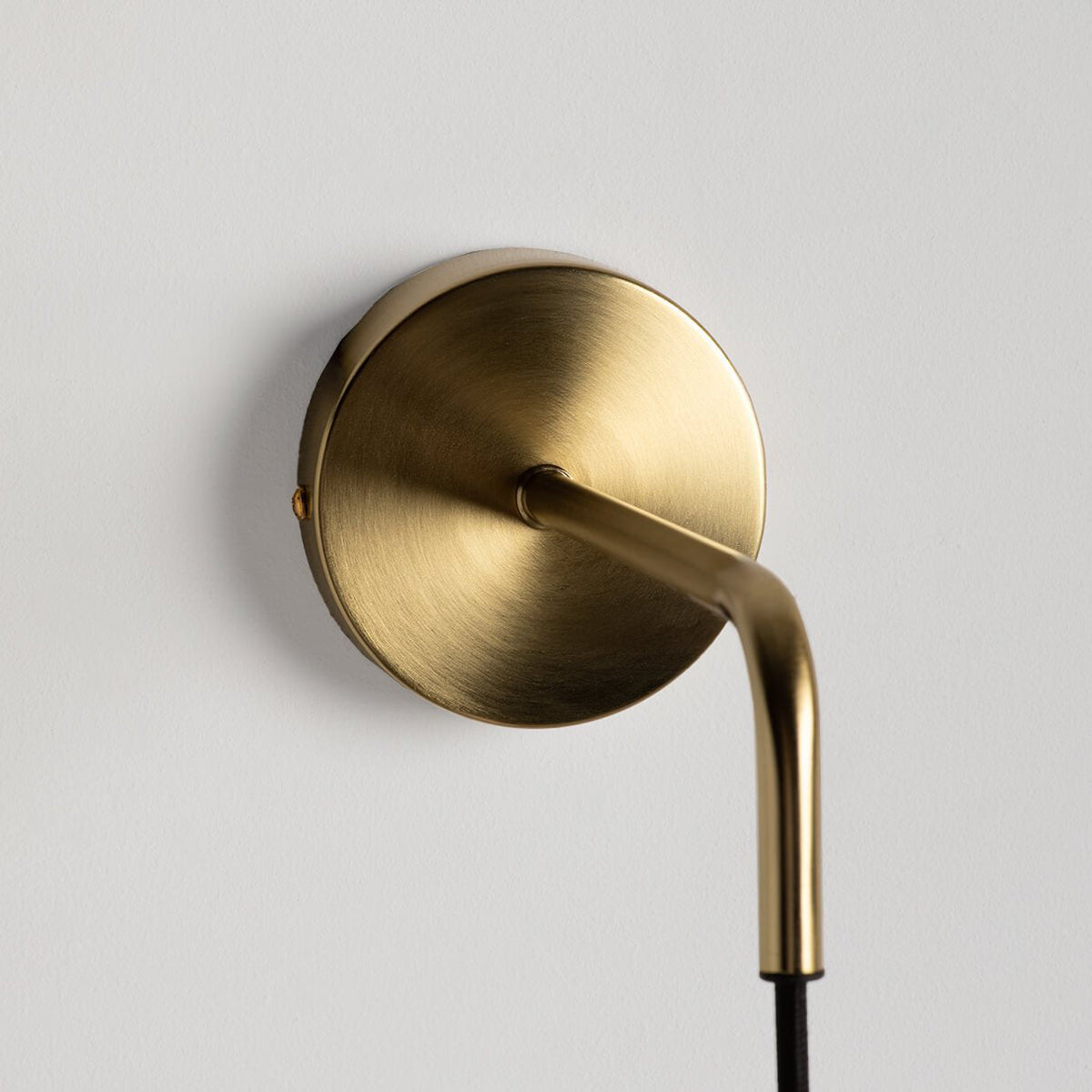 Aveneraria wandlamp