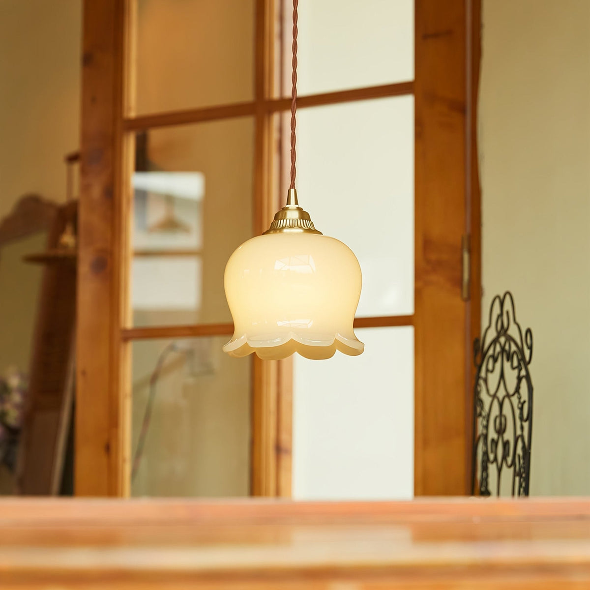 Veloza messing en hars glamoureus hanglamp