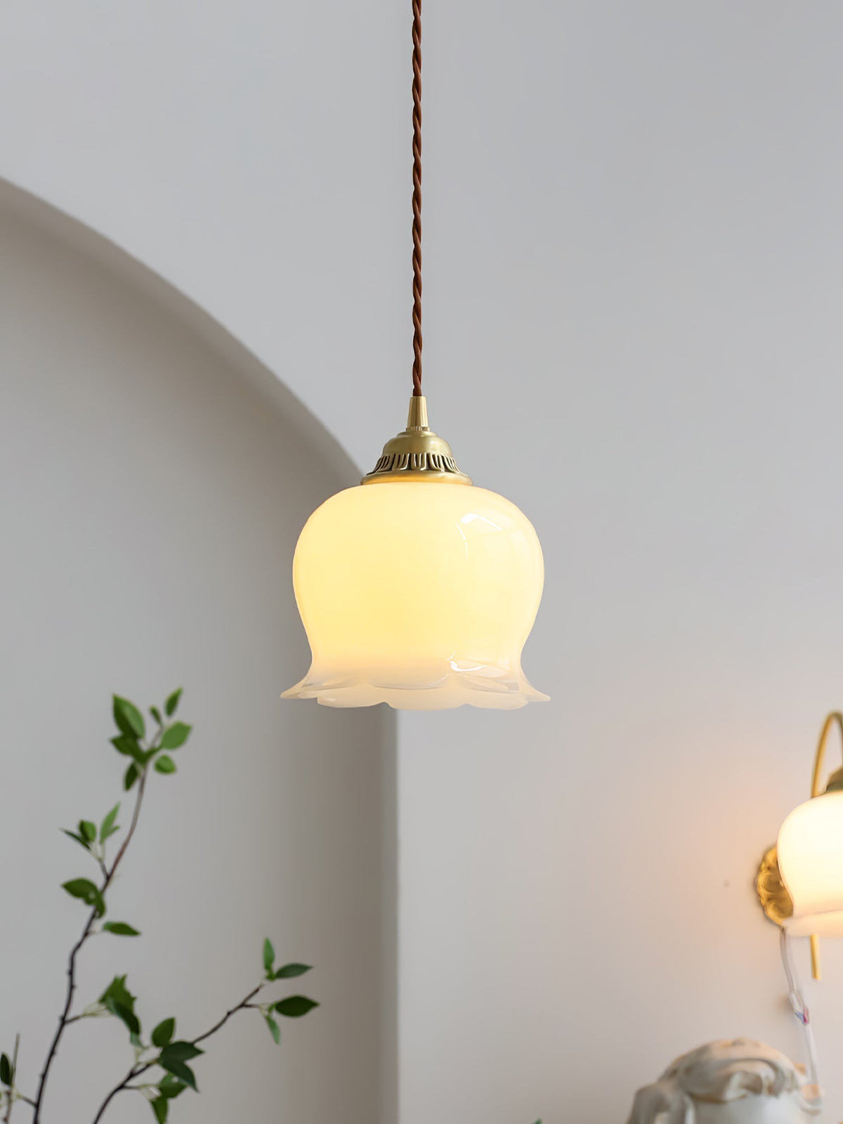 Veloza messing en hars glamoureus hanglamp