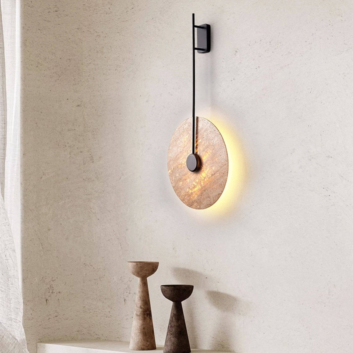 Solven wandlamp van travertin