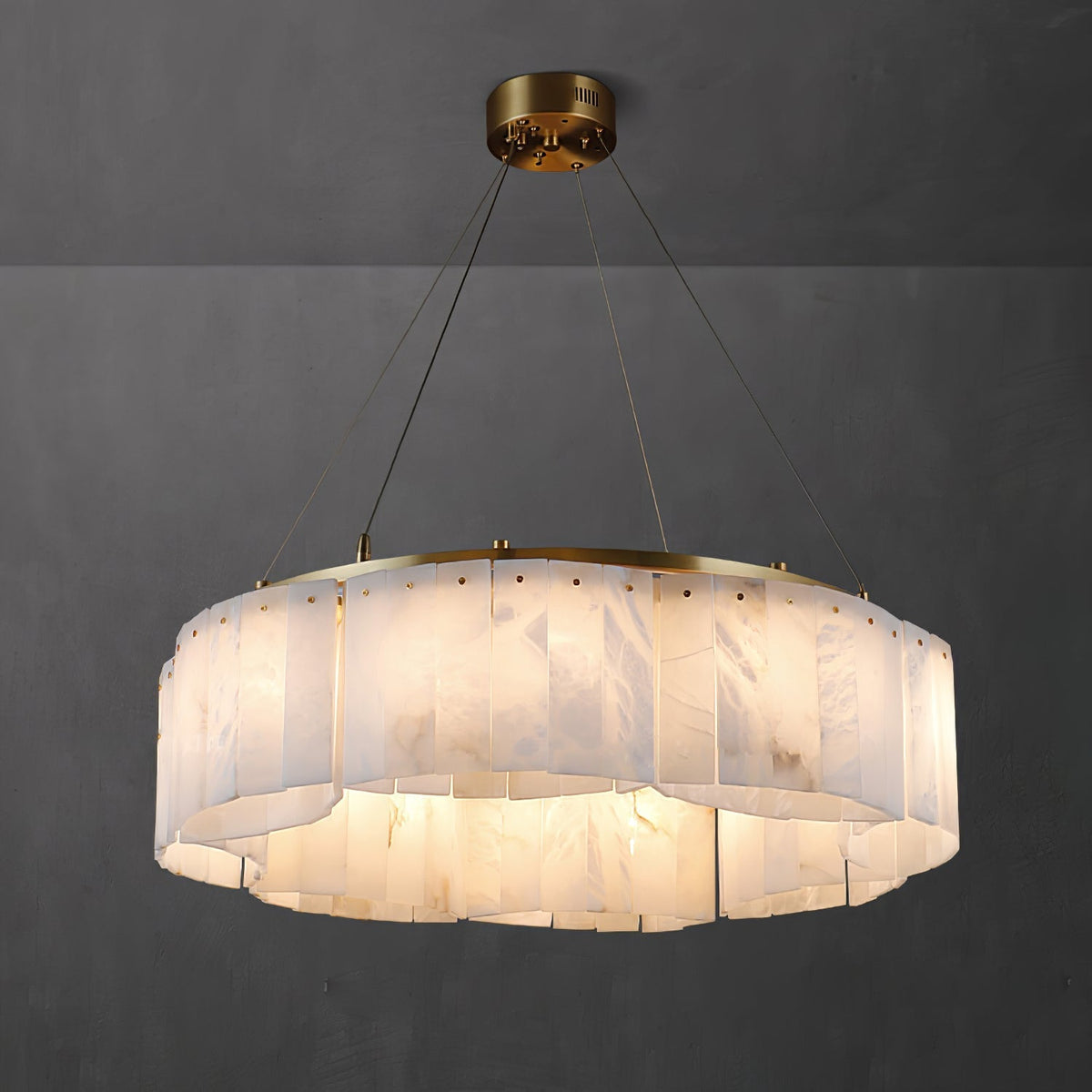 Ilveliel dubbele hanglamp met albasten kap in goudkleurige afwerking