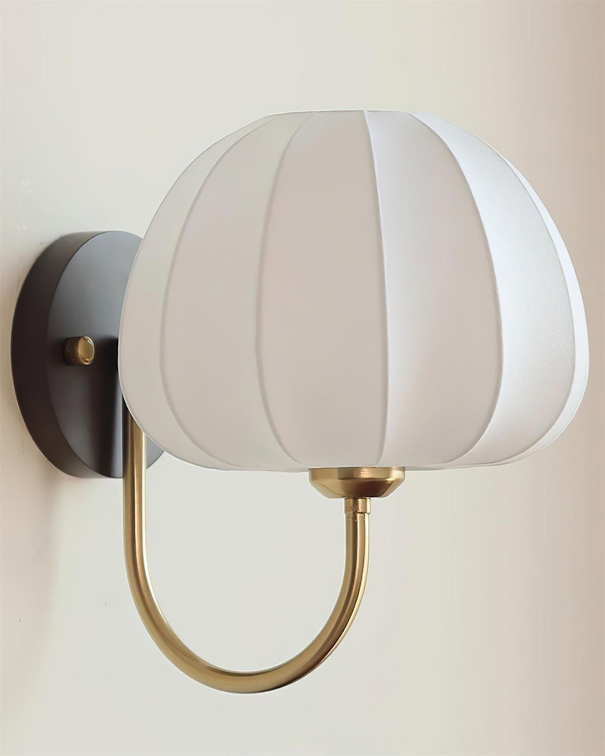 Pearl wandlamp