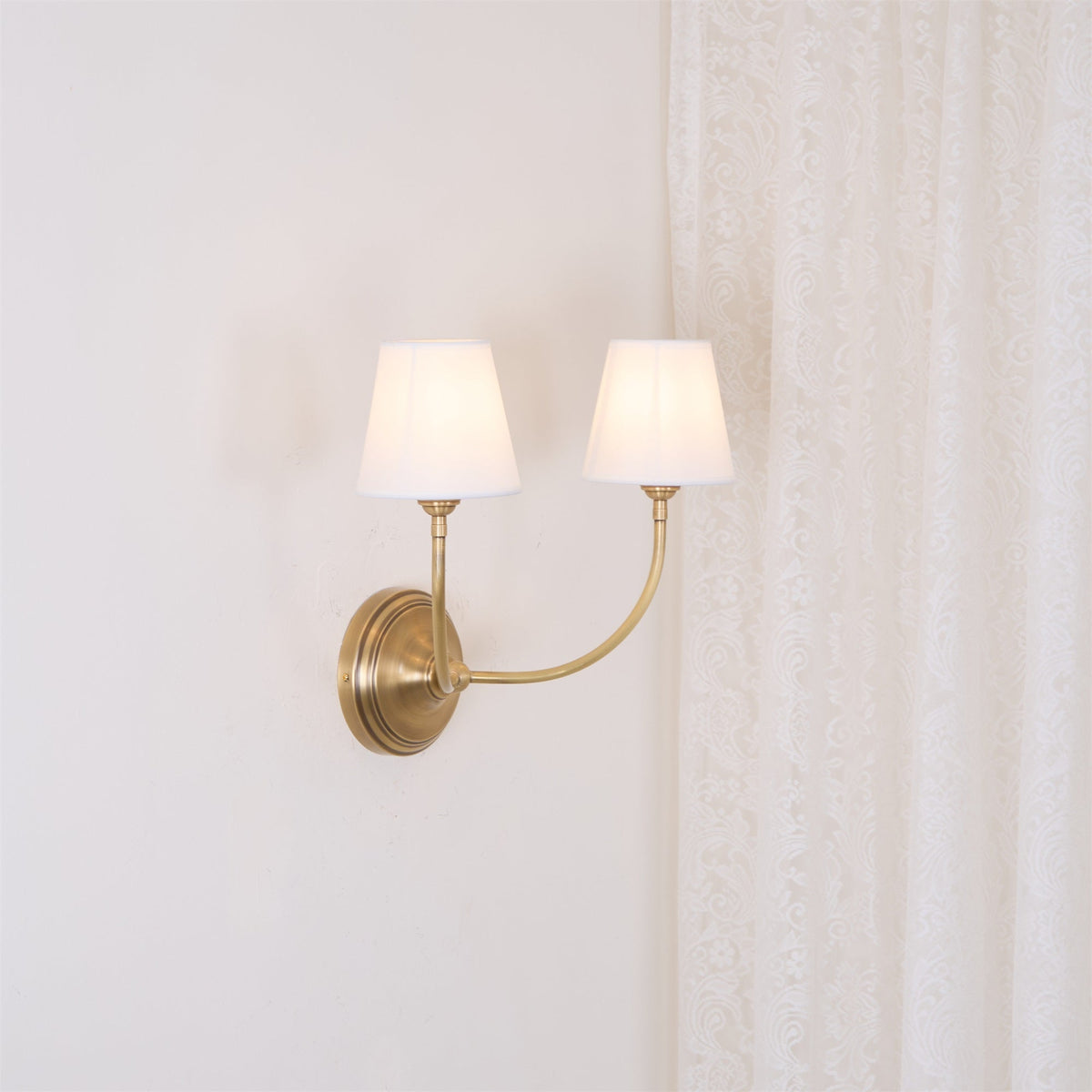 Lumoise wandlamp