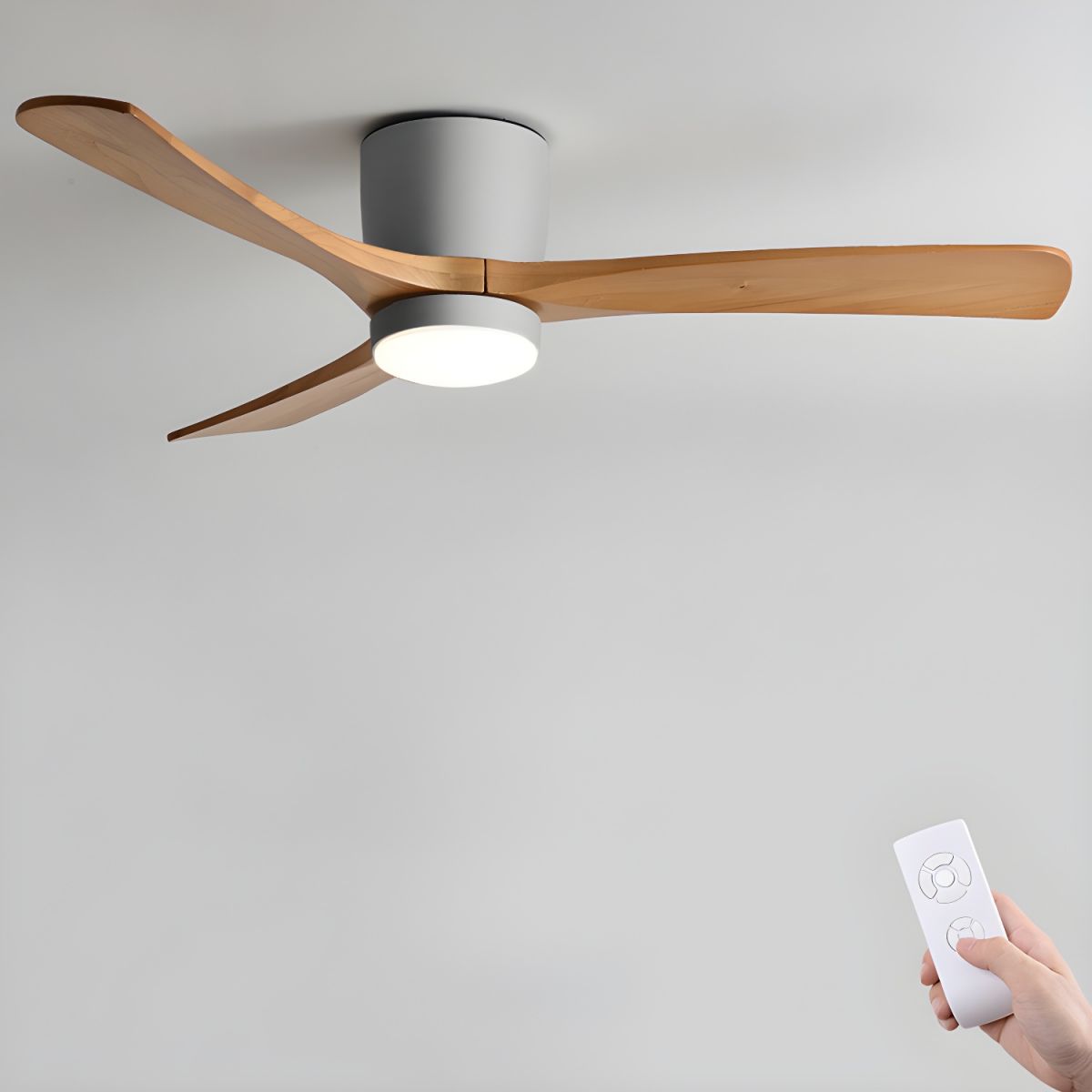 Miroise plafondventilator met verlichting