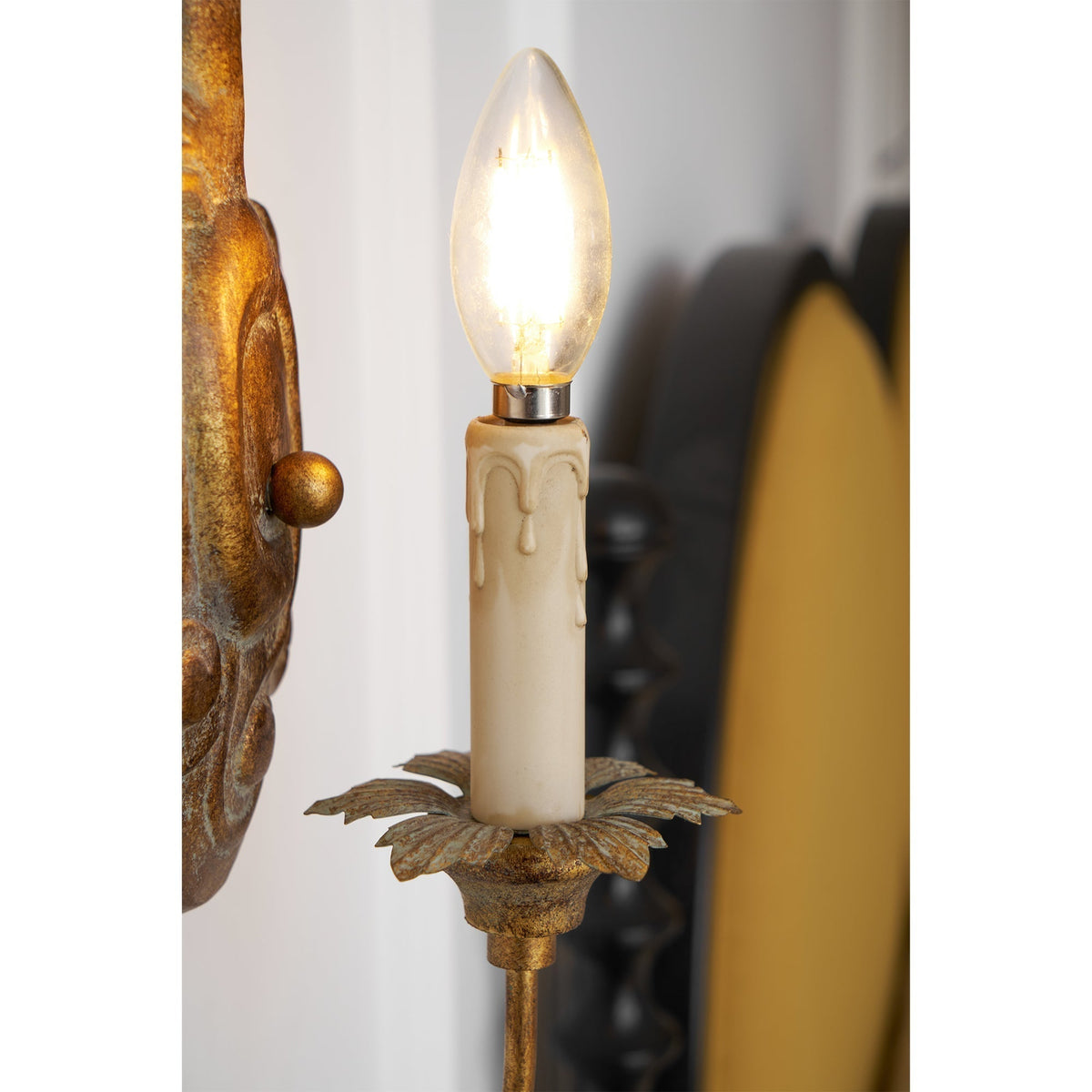 Reniise wandlamp