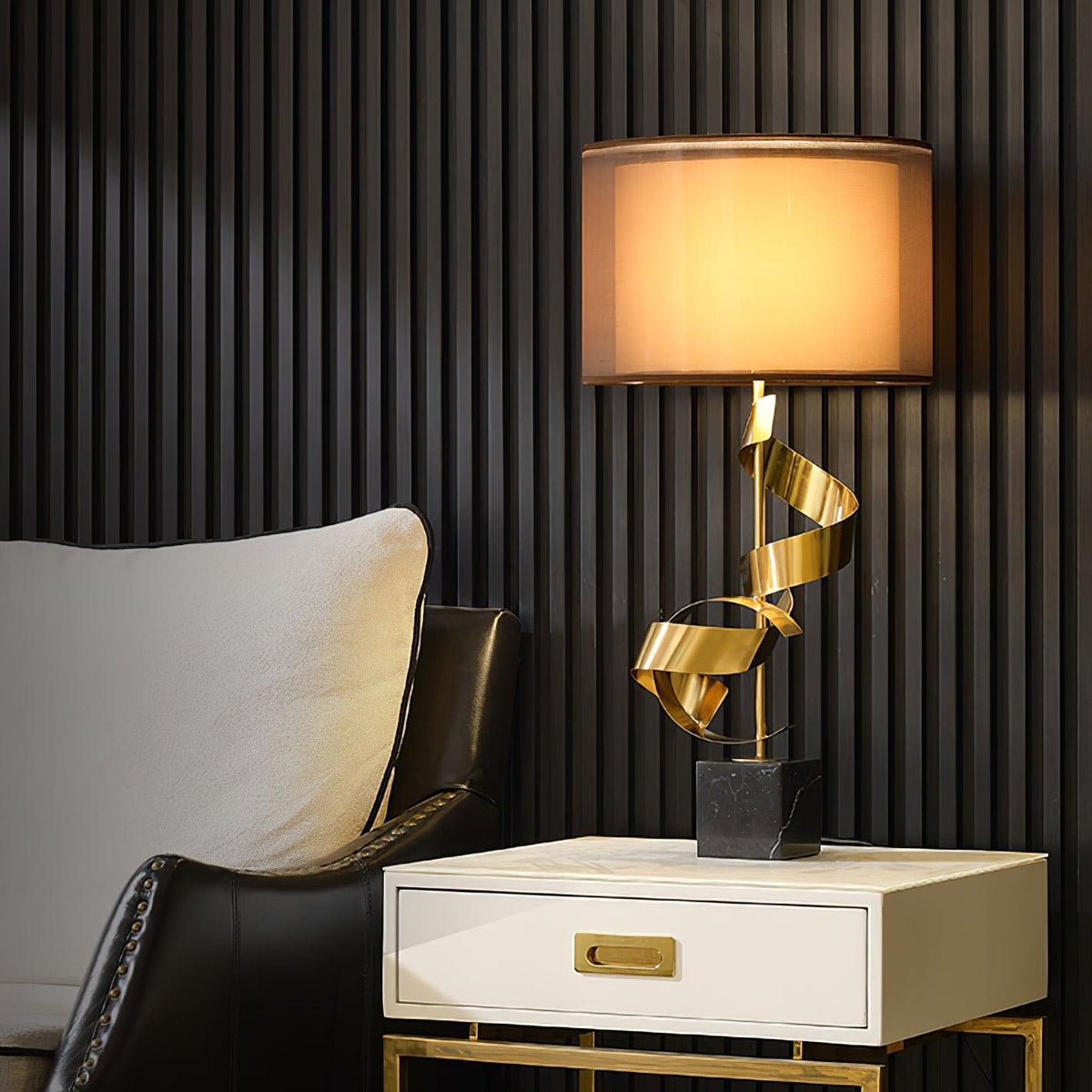 Seraph Luxe tafellamp met stoffen kap
