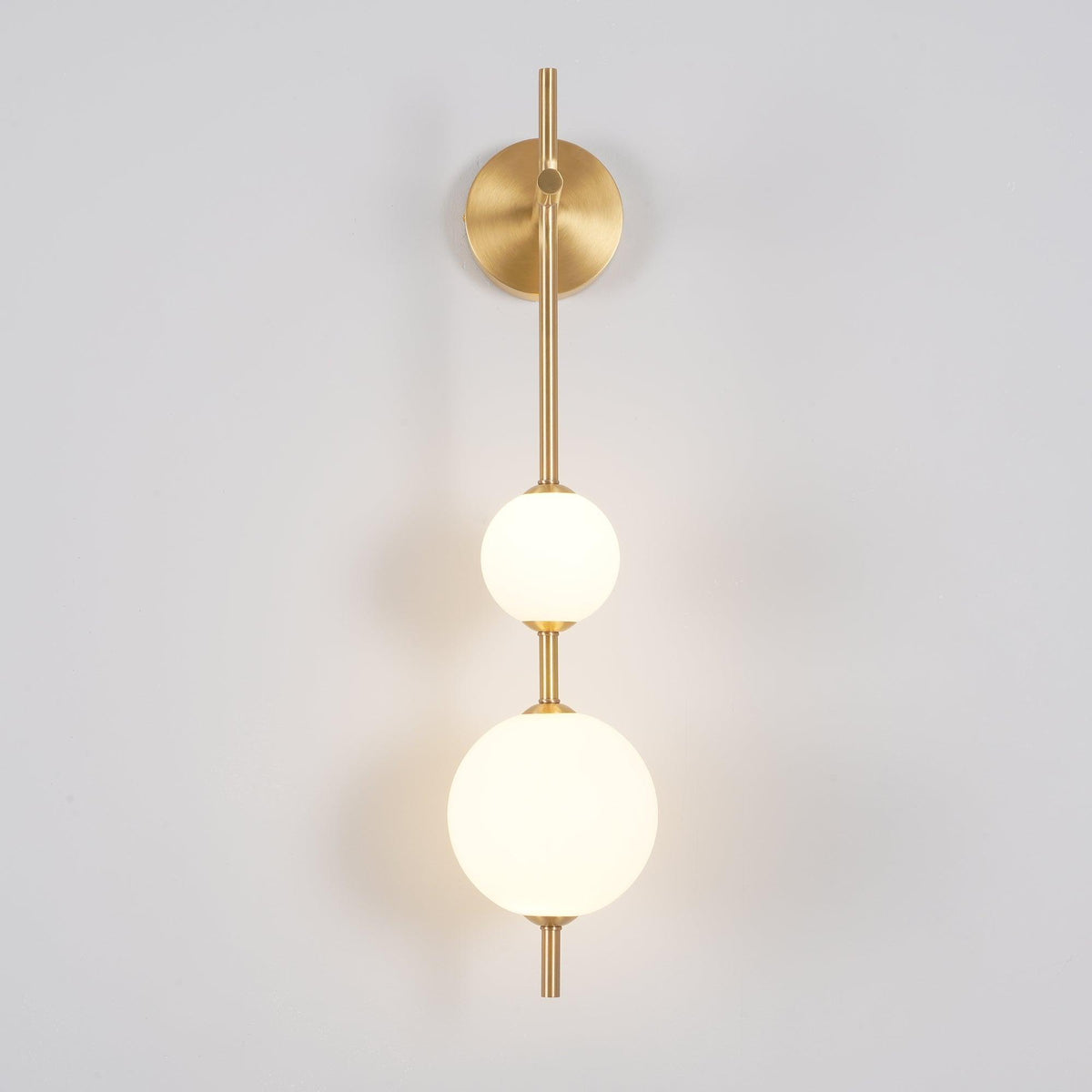 Miriiella wandlamp Verticale Bol Minimalistisch