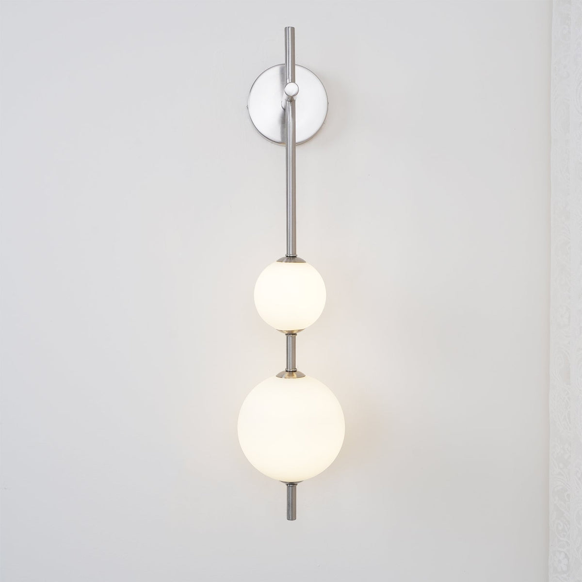 Miriiella wandlamp Verticale Bol Minimalistisch
