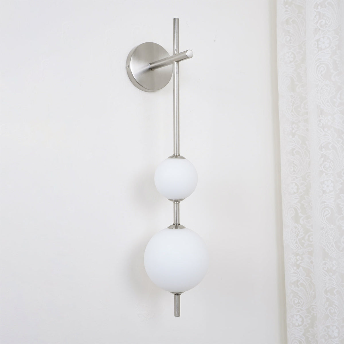 Miriiella wandlamp Verticale Bol Minimalistisch
