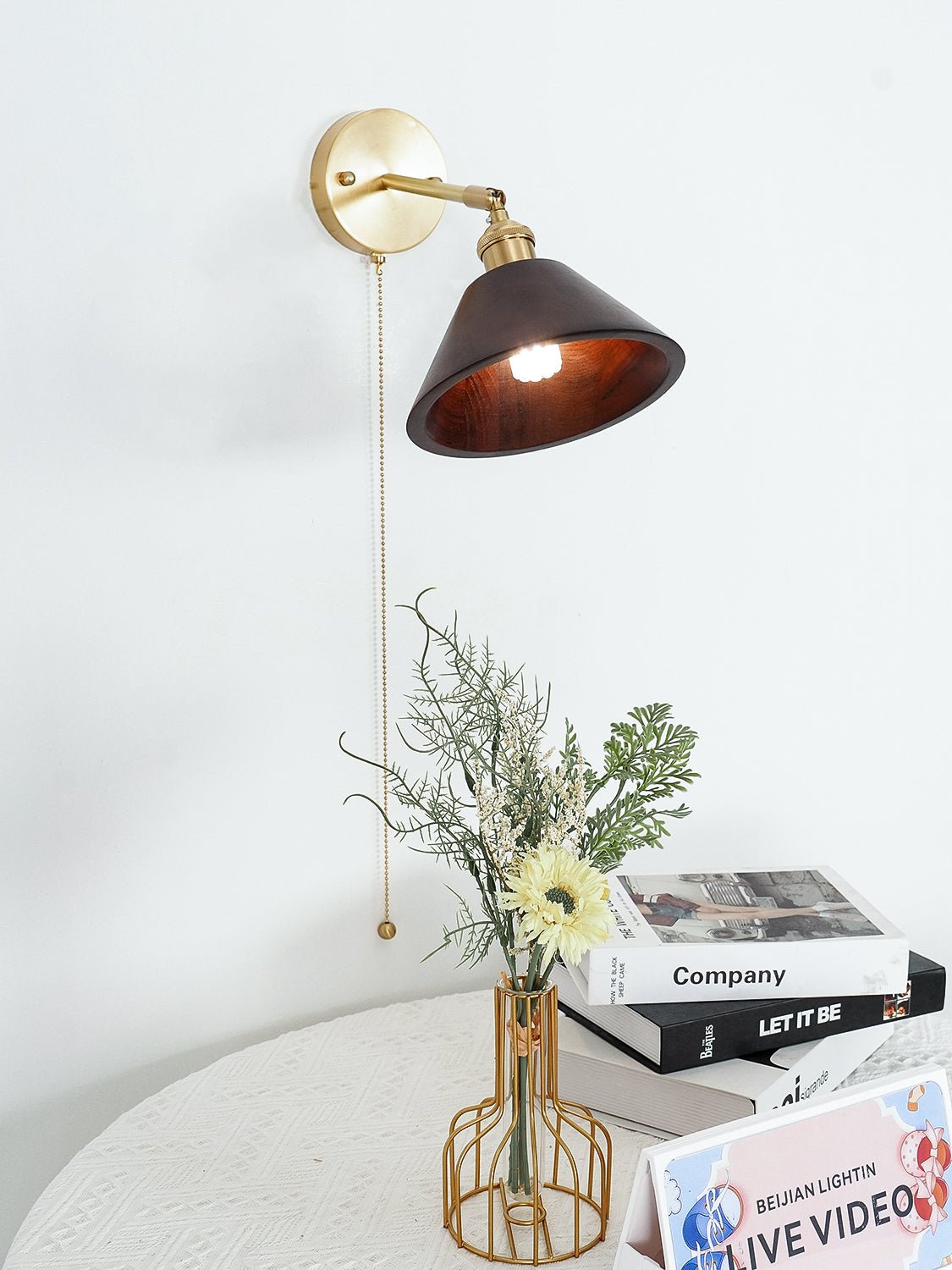 Rasen Vintage wandlamp met Walnoot Houten Kap