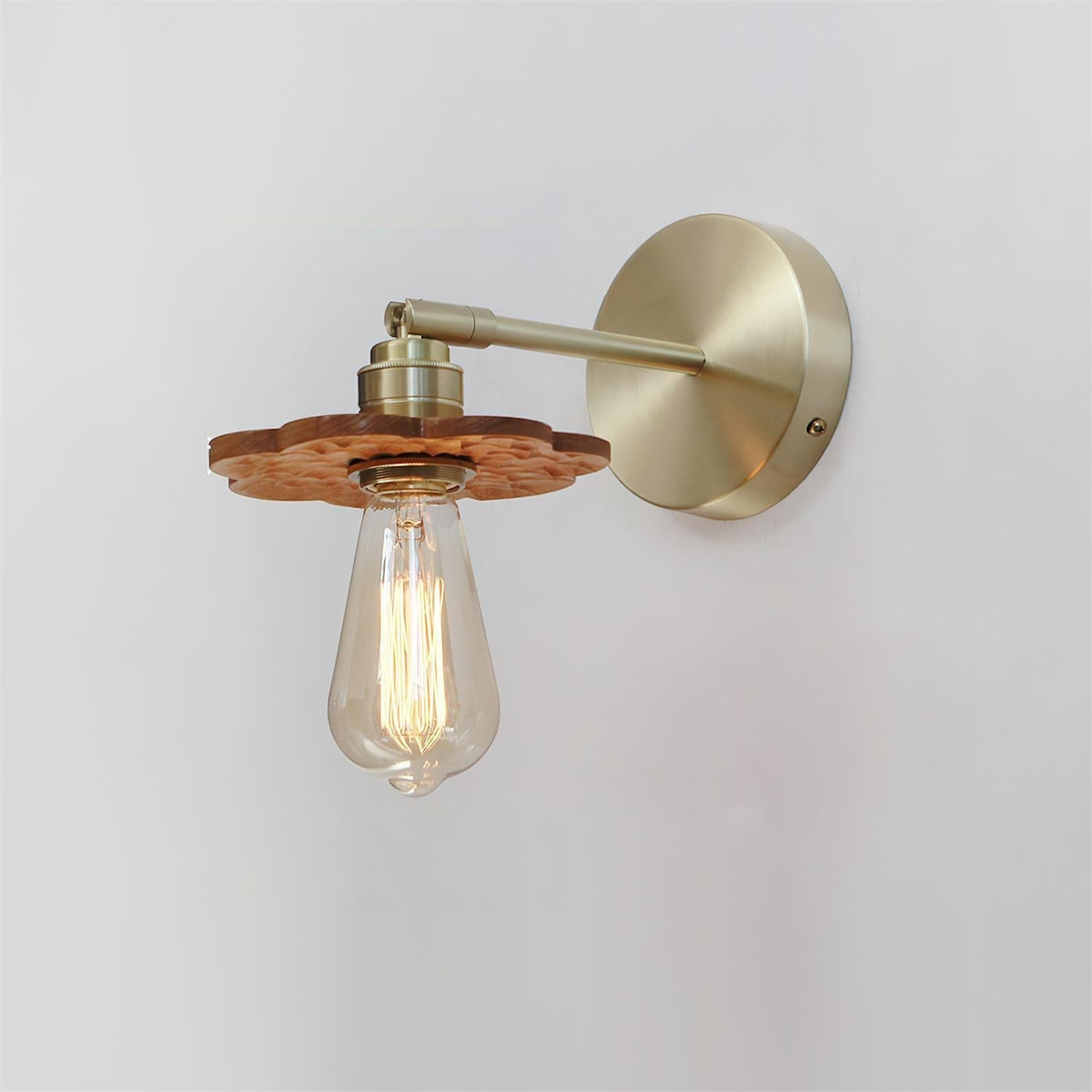 Elaoraya wandlamp