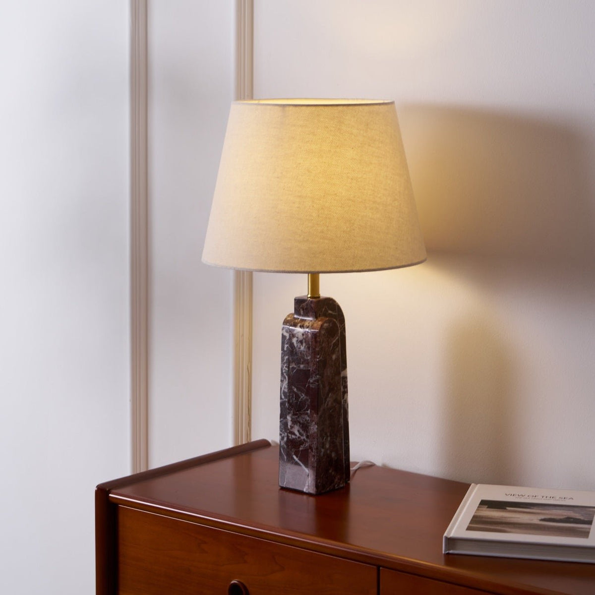 Jovix moderne tafellamp van marmer