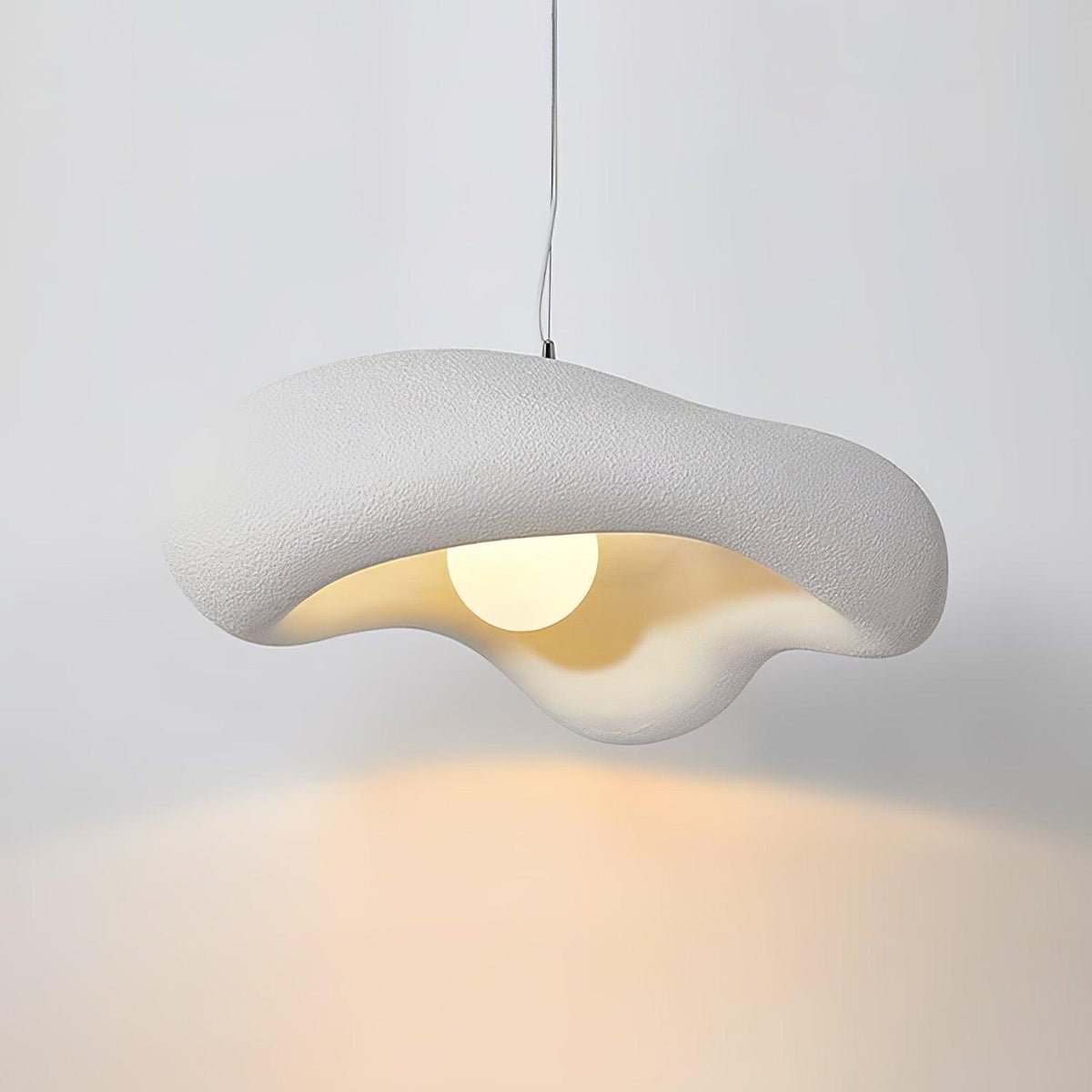 Hanglamp van hars in organische vorm voor moderne interieurs natuurlijk
