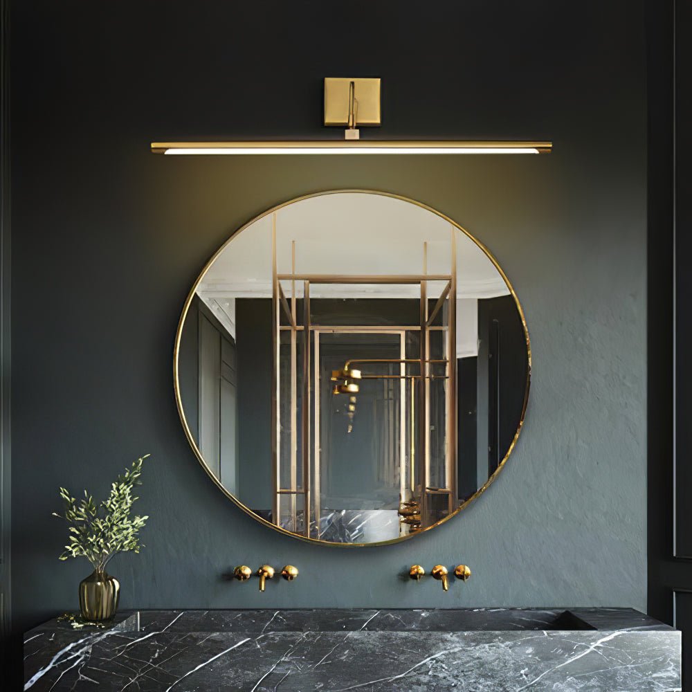 Tevelo wandlamp van messing in minimalistisch ontwerp