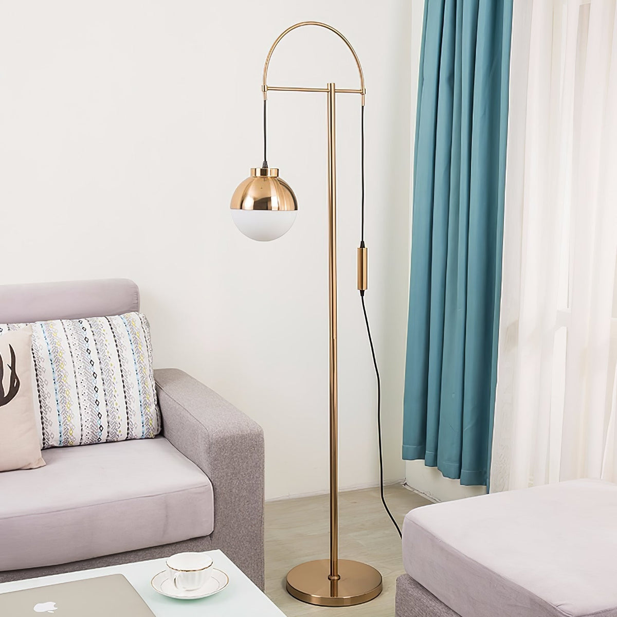 Lunelis Moderne vloerlamp van goud