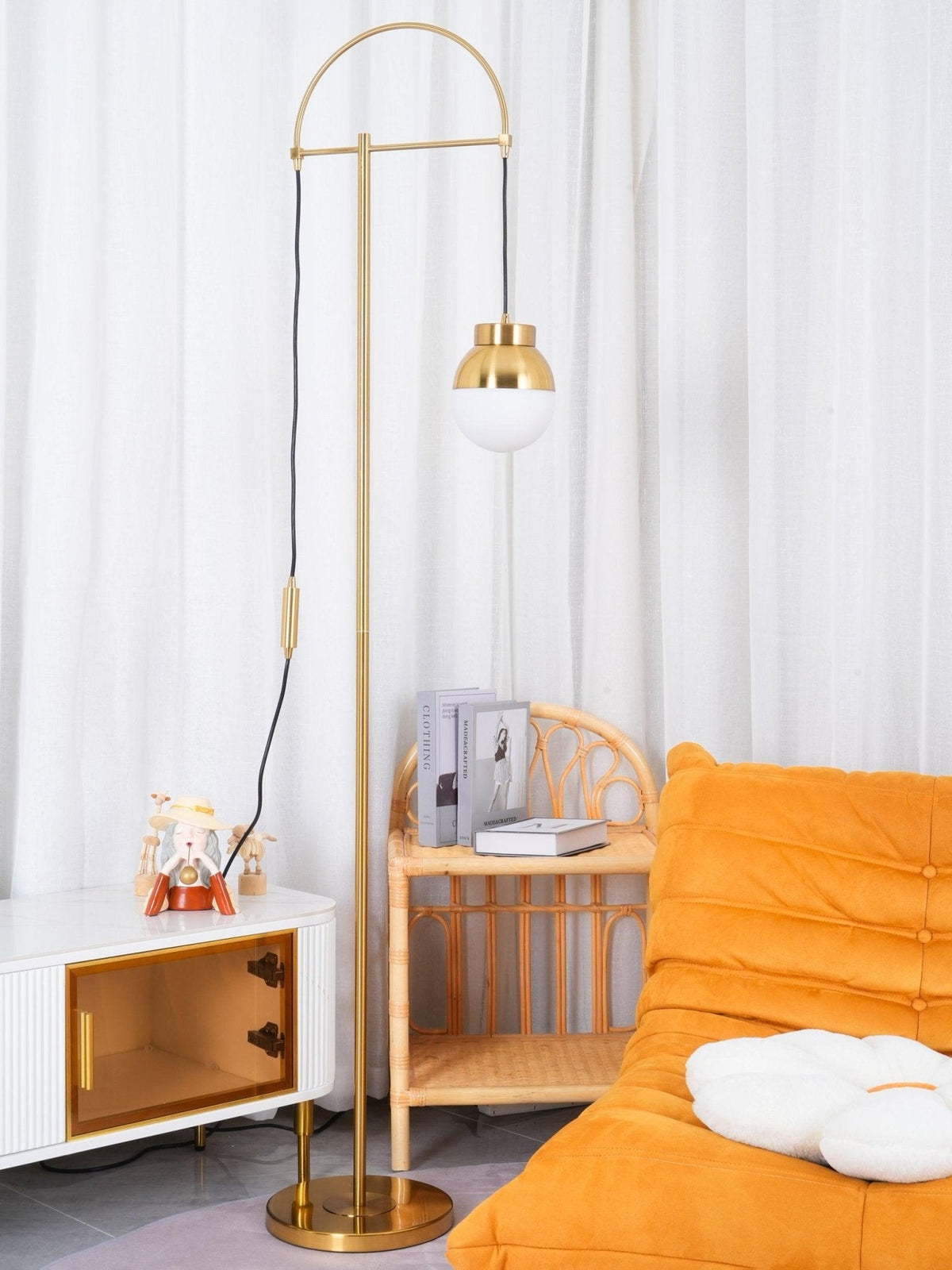 Lunelis Moderne vloerlamp van goud
