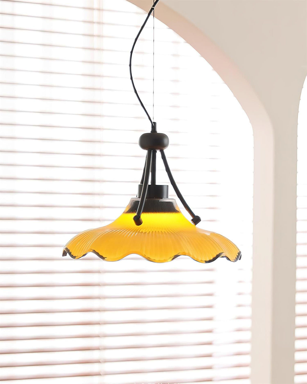 Vitrina hanglamp Geel