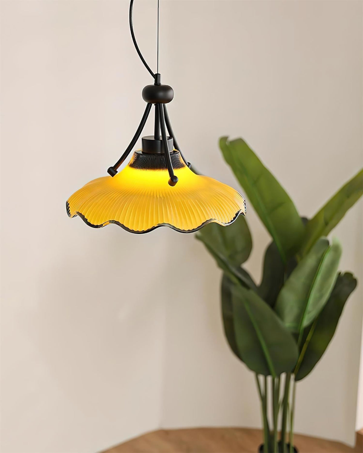 Vitrina hanglamp Geel