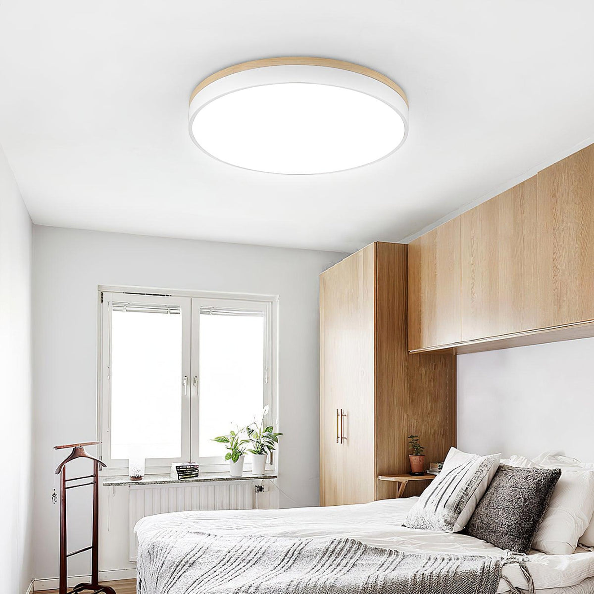 Daelis Witte Ronde plafondlamp met Houten Accent