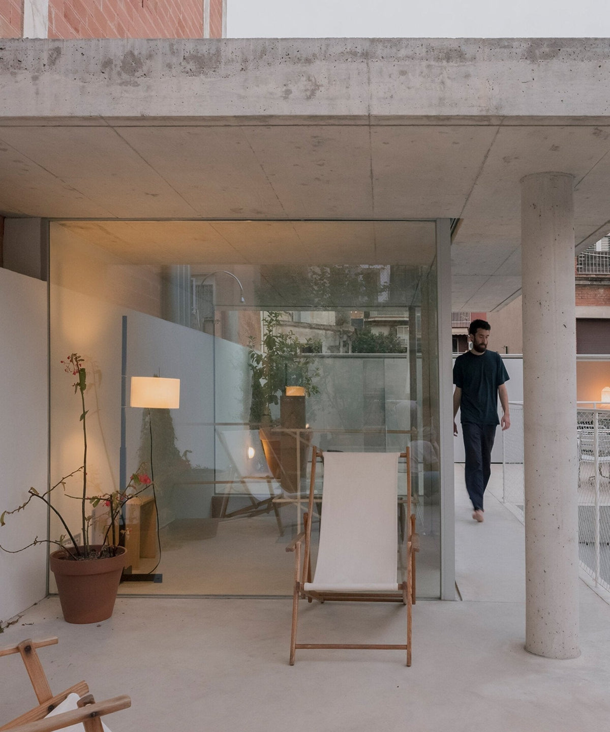 Jex Houten Stoffen vloerlamp