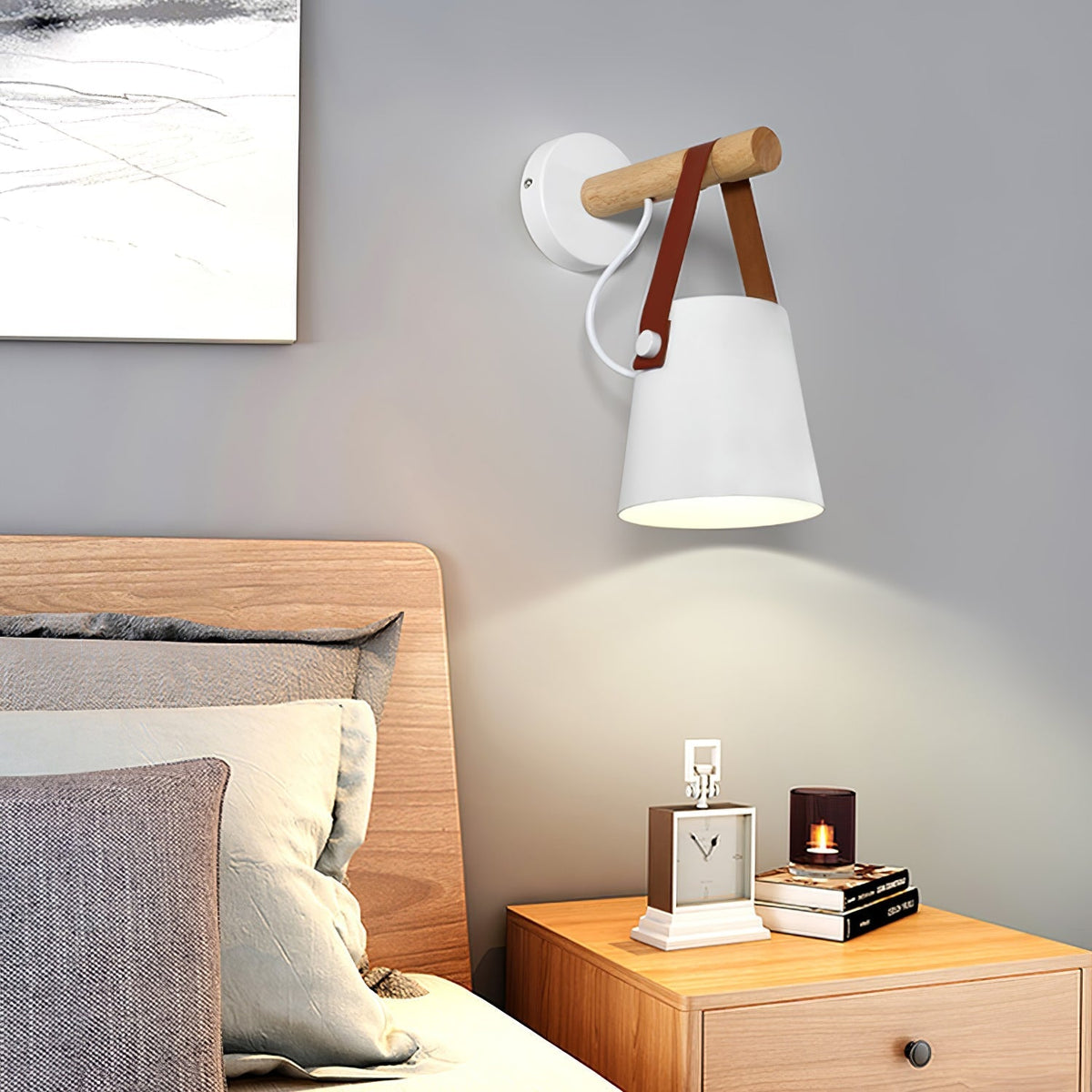 Virixon wandlamp van hout en leer
