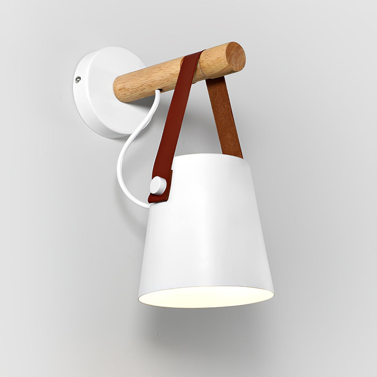 Virixon wandlamp van hout en leer