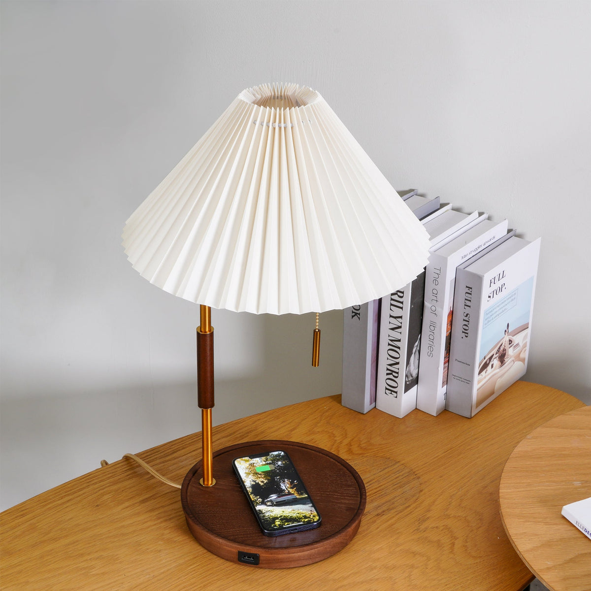 Vellain Retro tafellamp