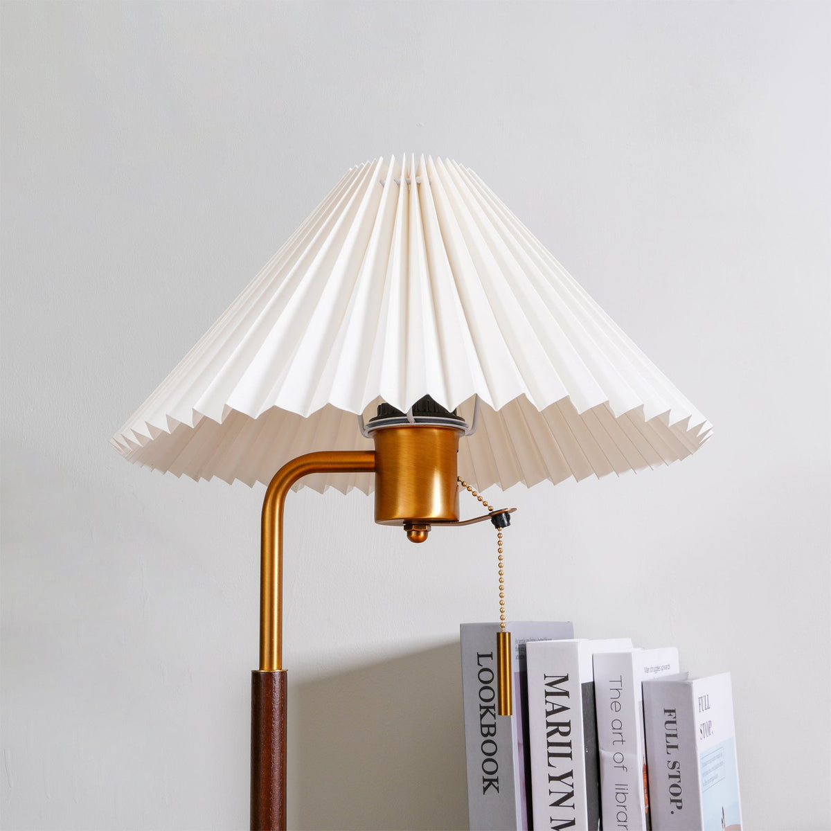 Vellain Retro tafellamp