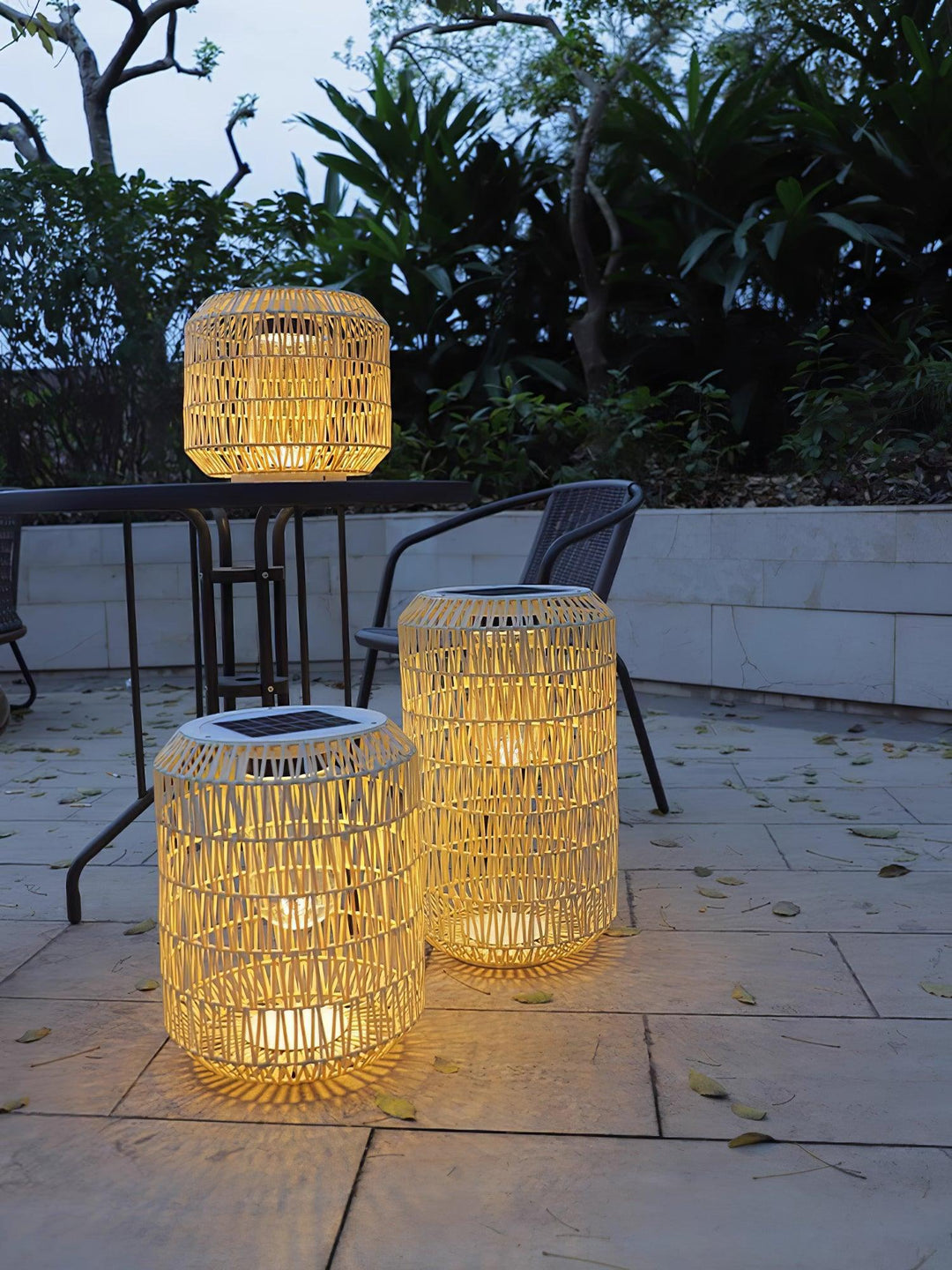 Woven rotan buitenwandlamp