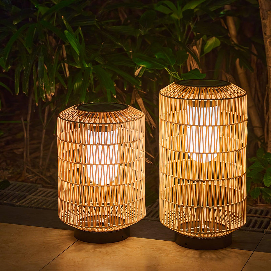 Woven rotan buitenwandlamp