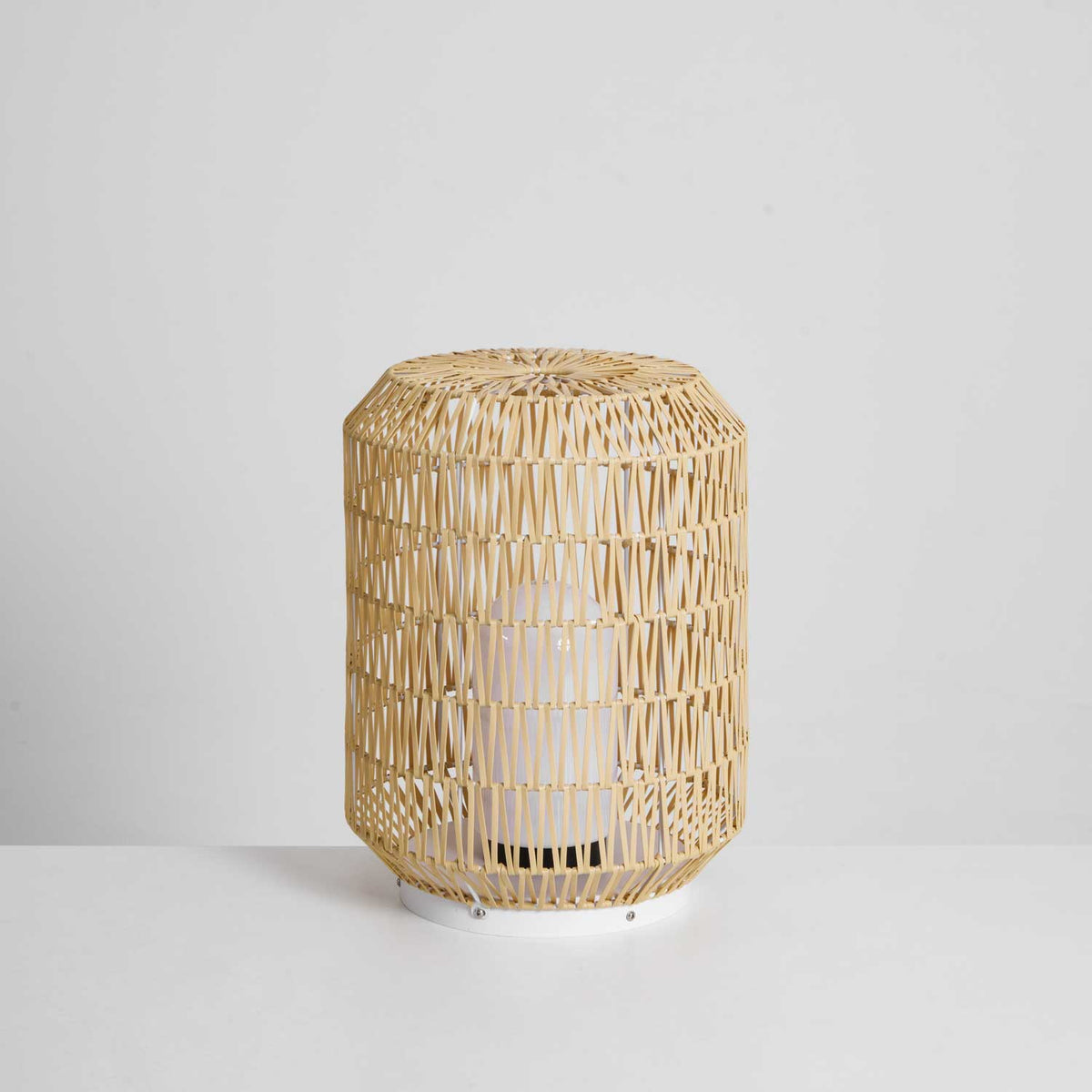 Woven rotan buitenwandlamp