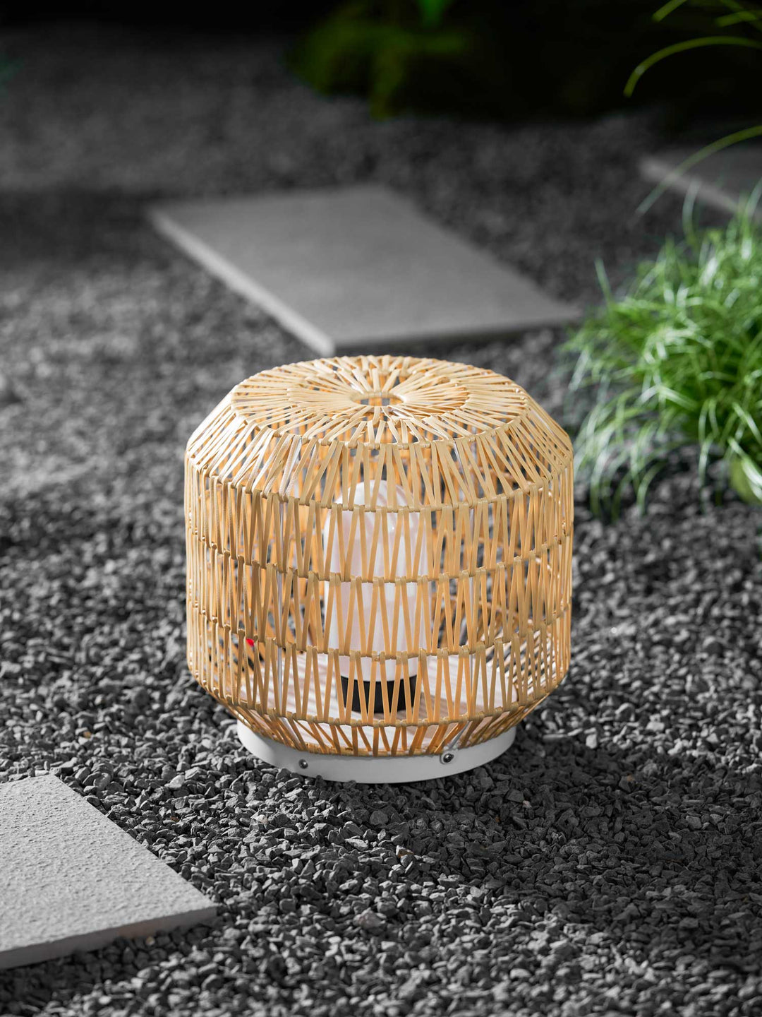 Woven rotan buitenwandlamp
