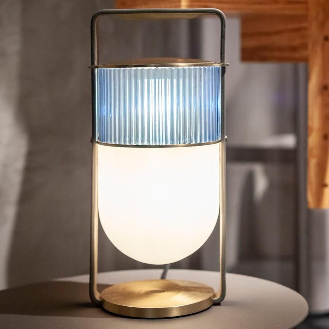 Kiorven artistieke tafellamp van glas