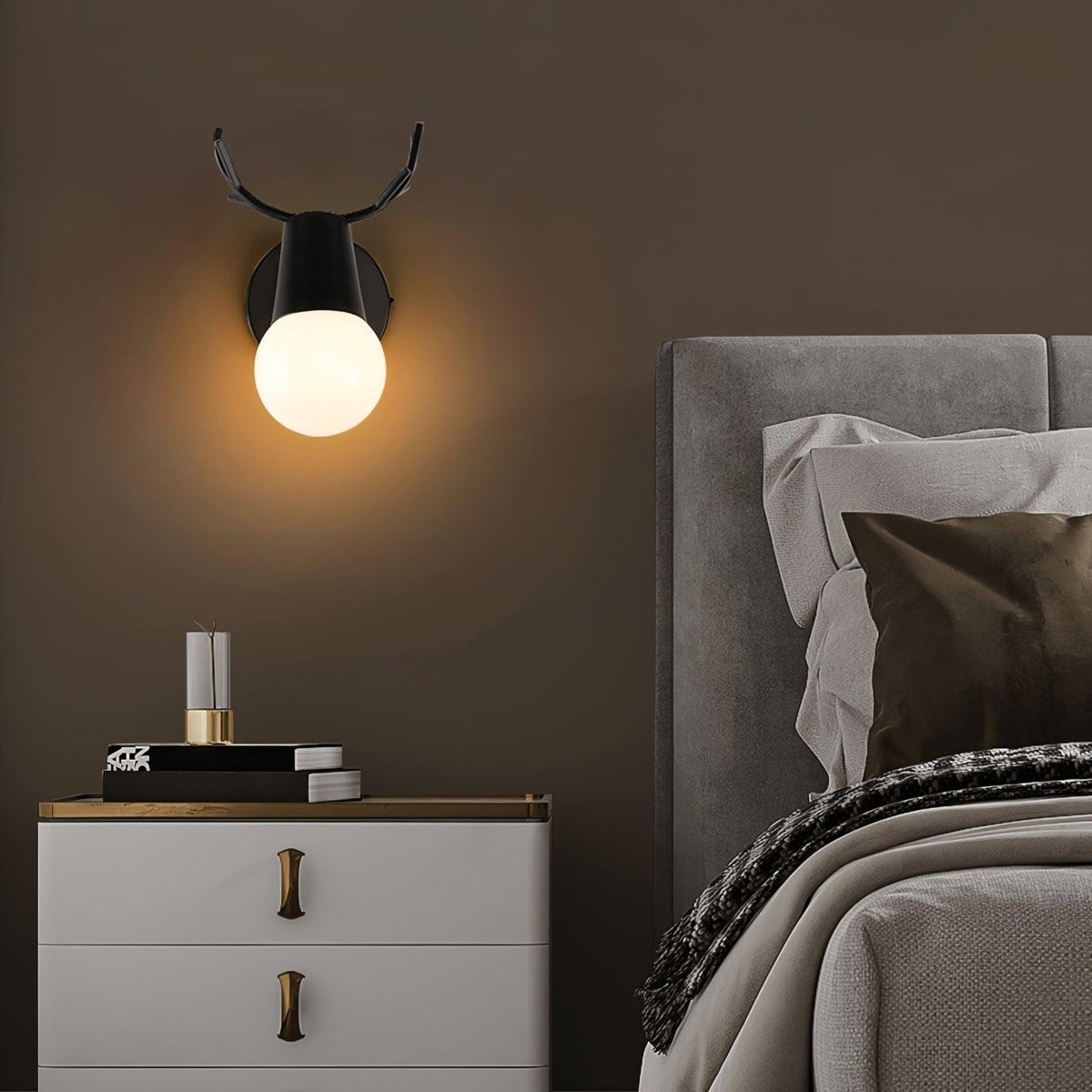 Liveny Speelse wandlamp