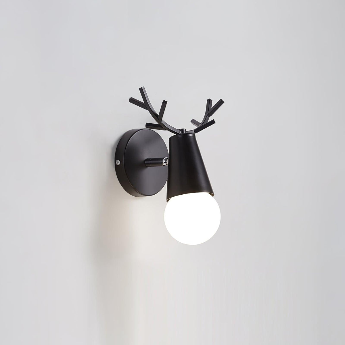 Liveny Speelse wandlamp