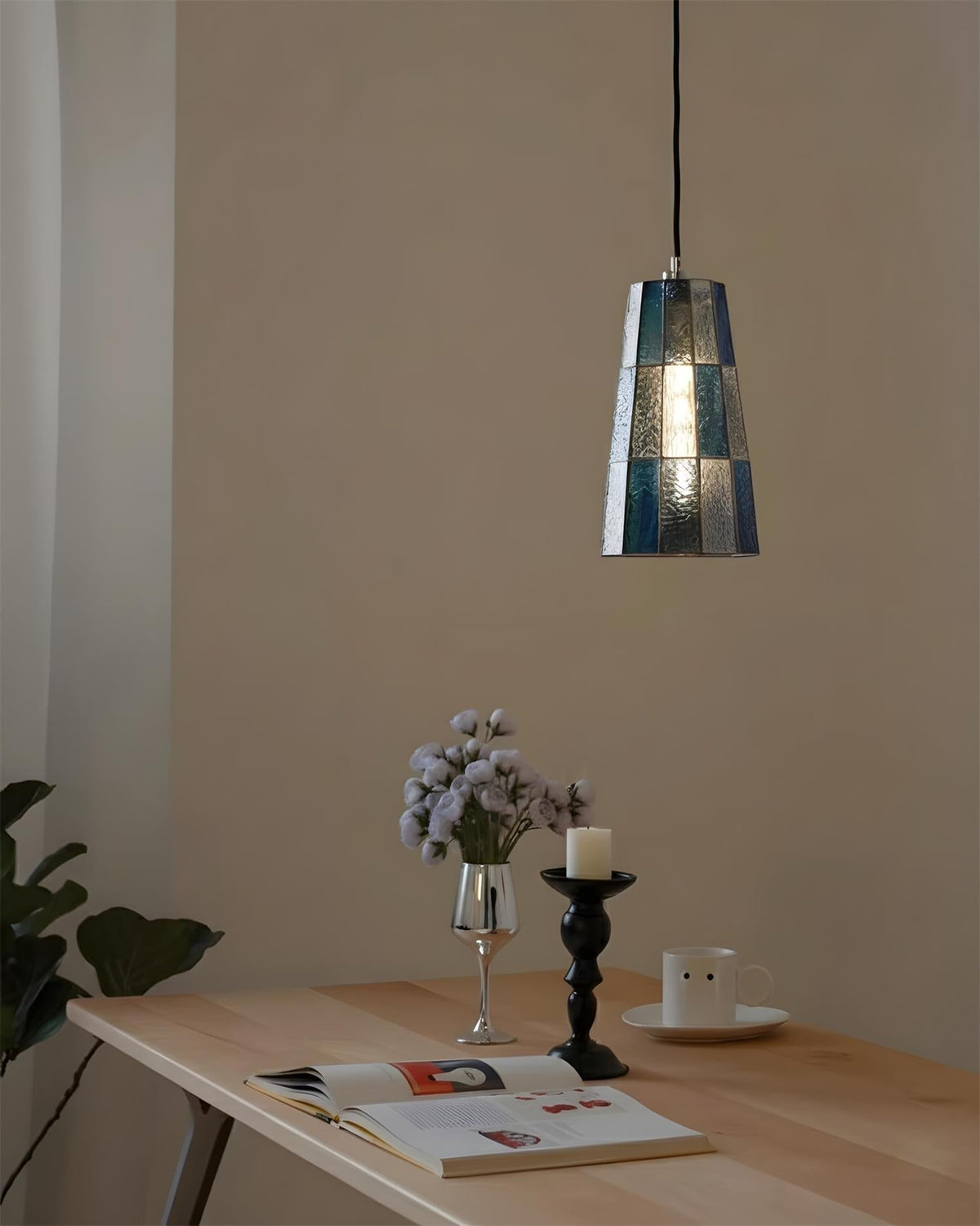 Lanviro hanglamp met glazen kap
