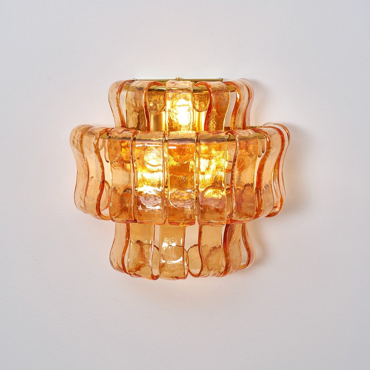Aveniira wandlamp