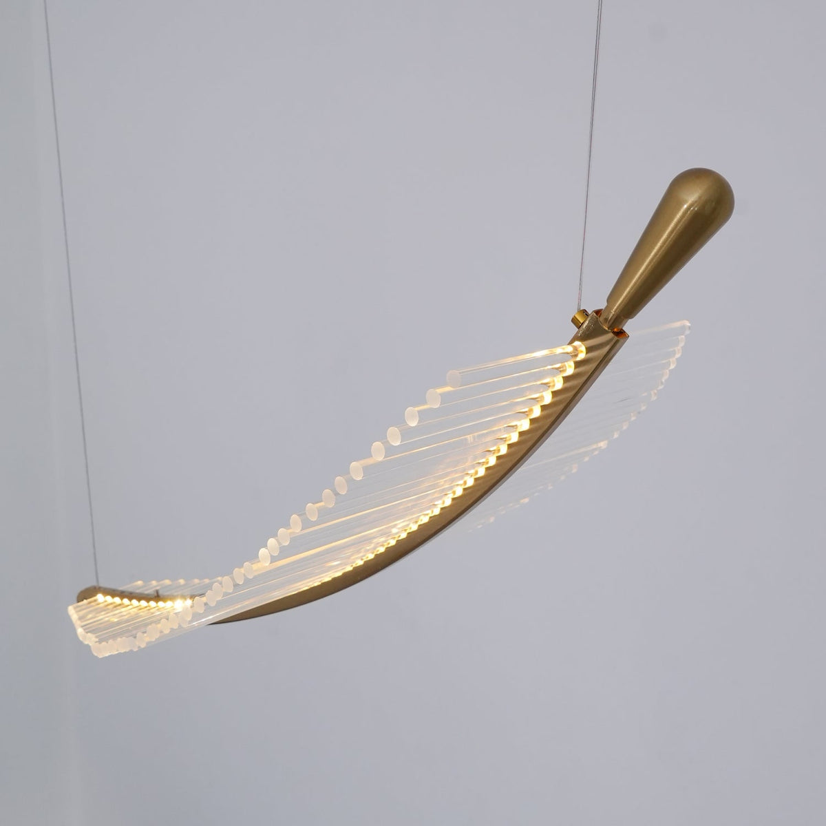 Kuo Kroonluchter Leaf Acryl Goud Elegante Moderne