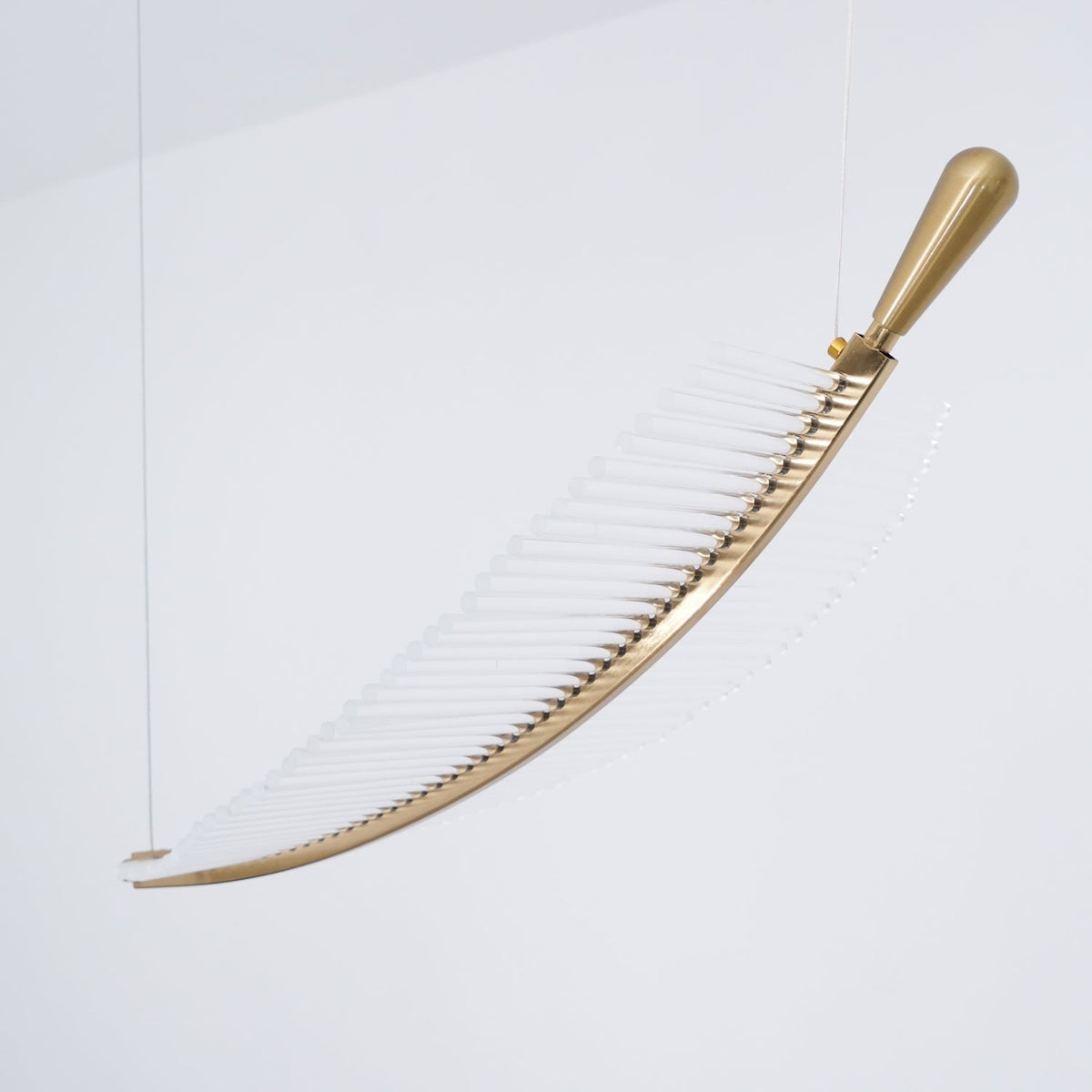 Kuo Kroonluchter Leaf Acryl Goud Elegante Moderne