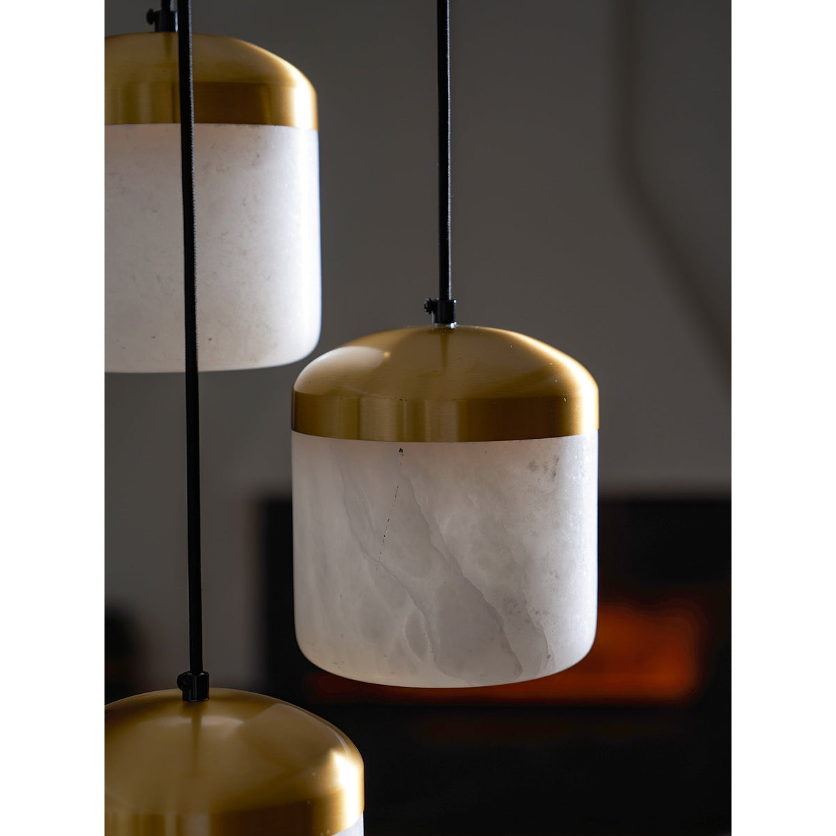 Arquesian hanglamp van albast in